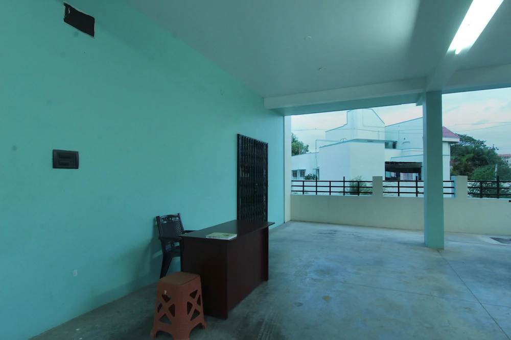 OYO 18456 Anugraha Vasantham