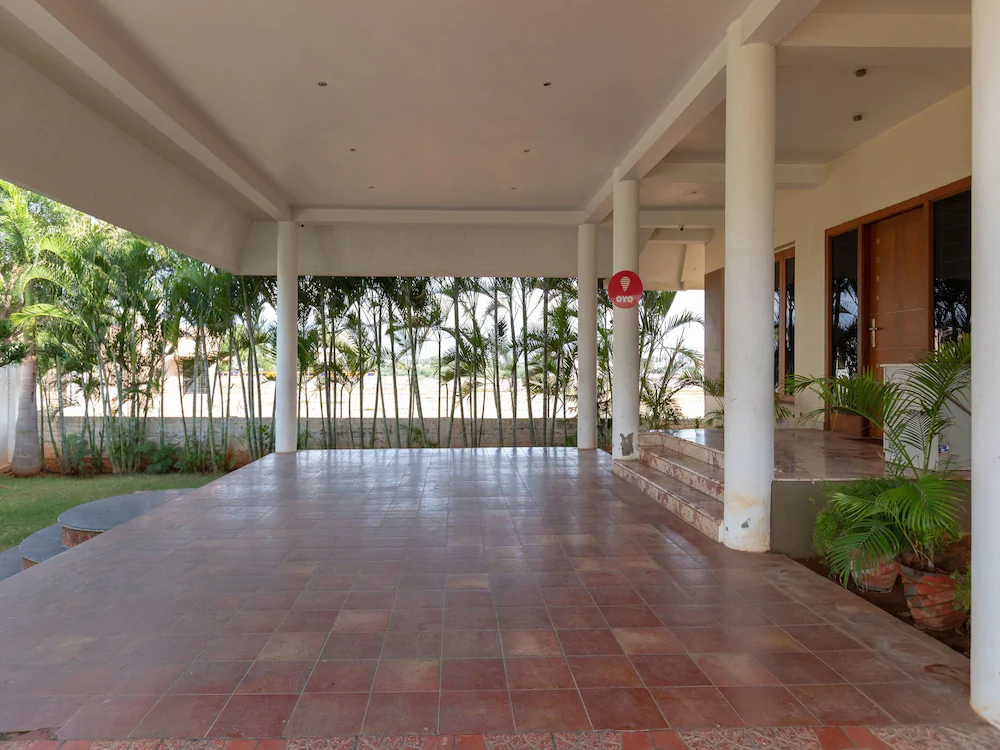 Royal Stay Service Apartments by OYO Rooms