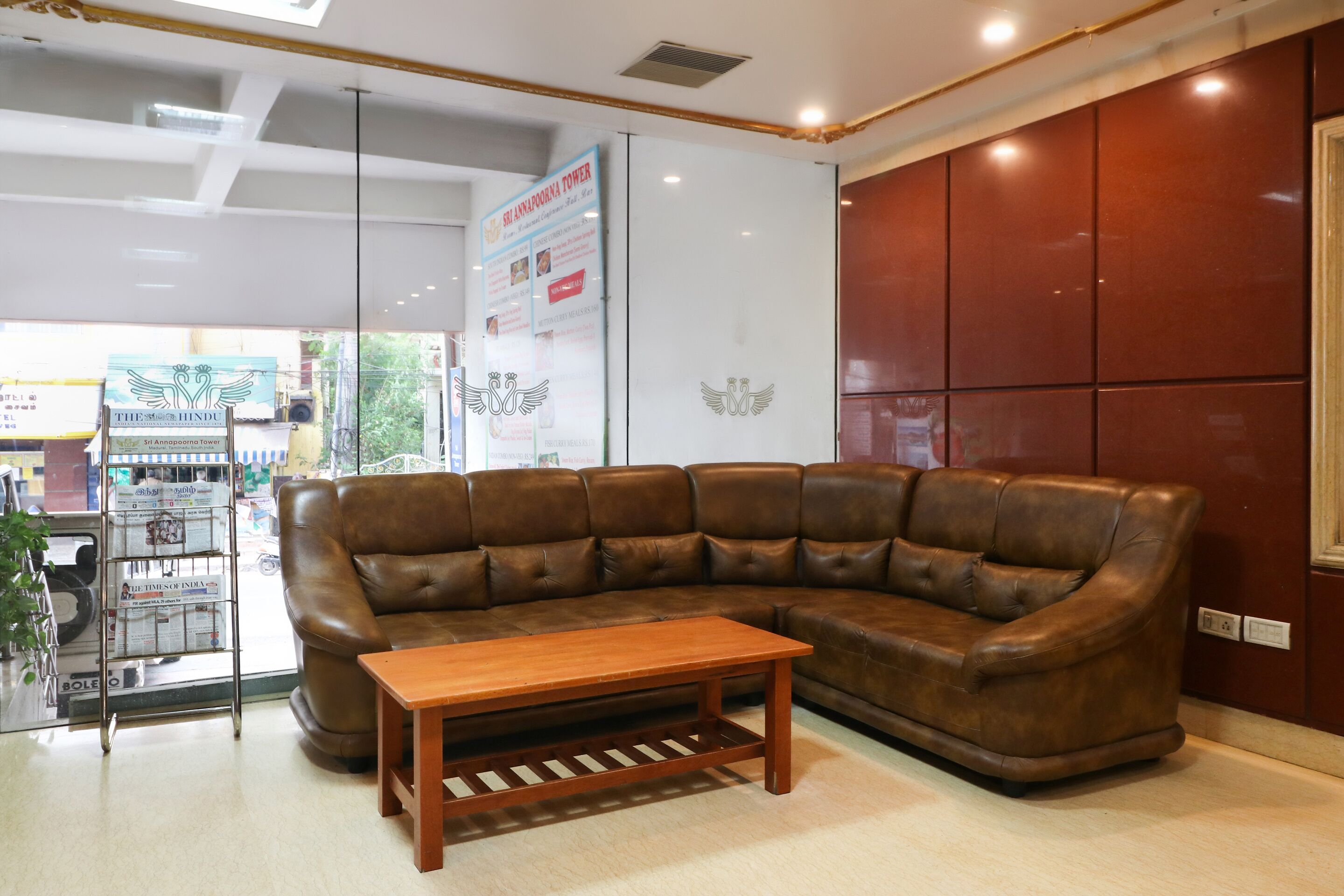 Sri Annapoorna Towers by OYO Rooms