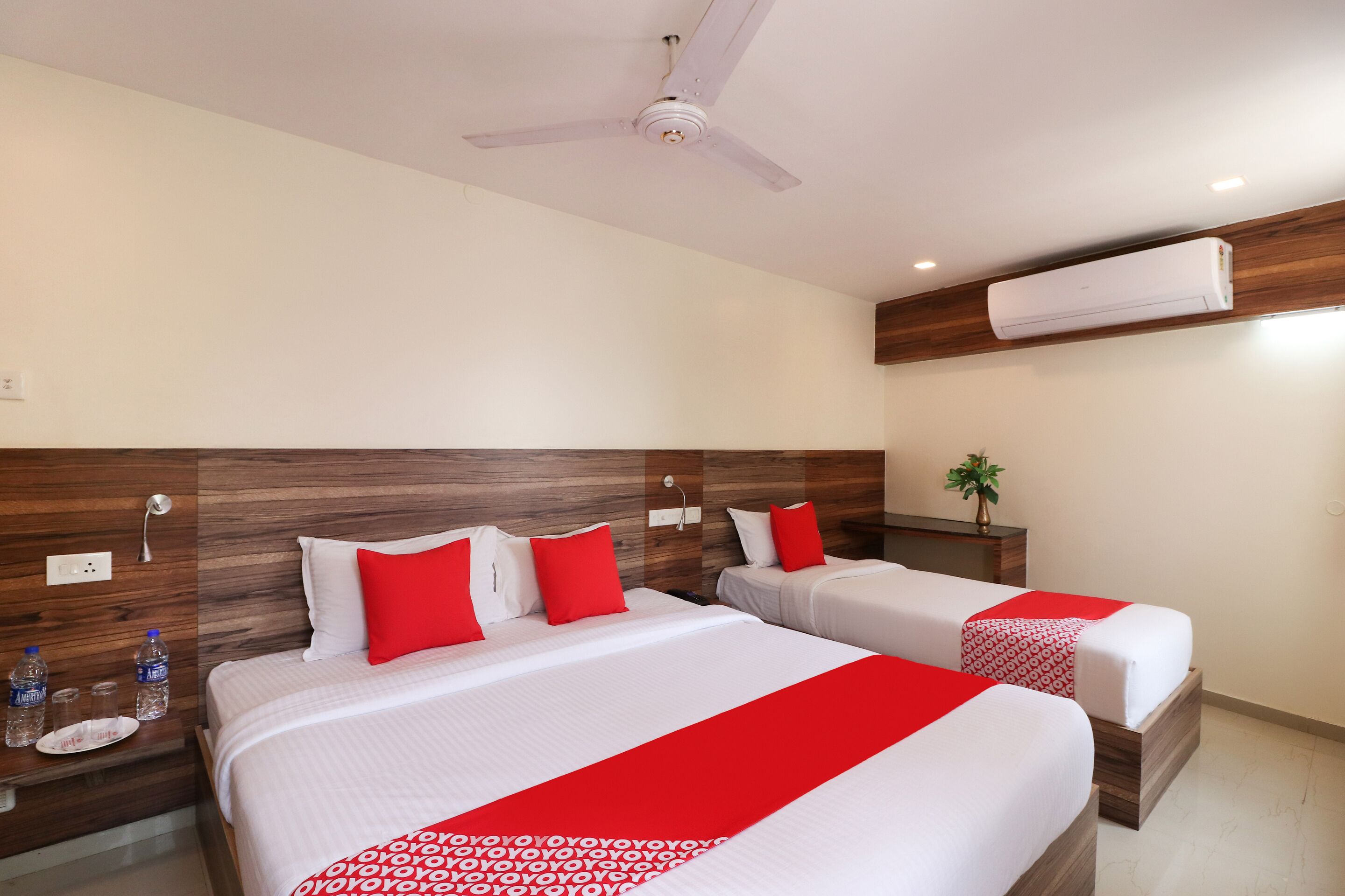 Sri Annapoorna Towers by OYO Rooms