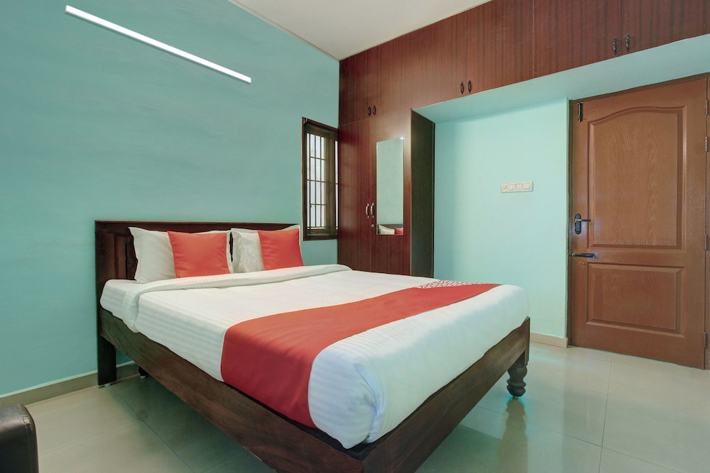 Veera Amohaa Service Apartments By OYO Rooms