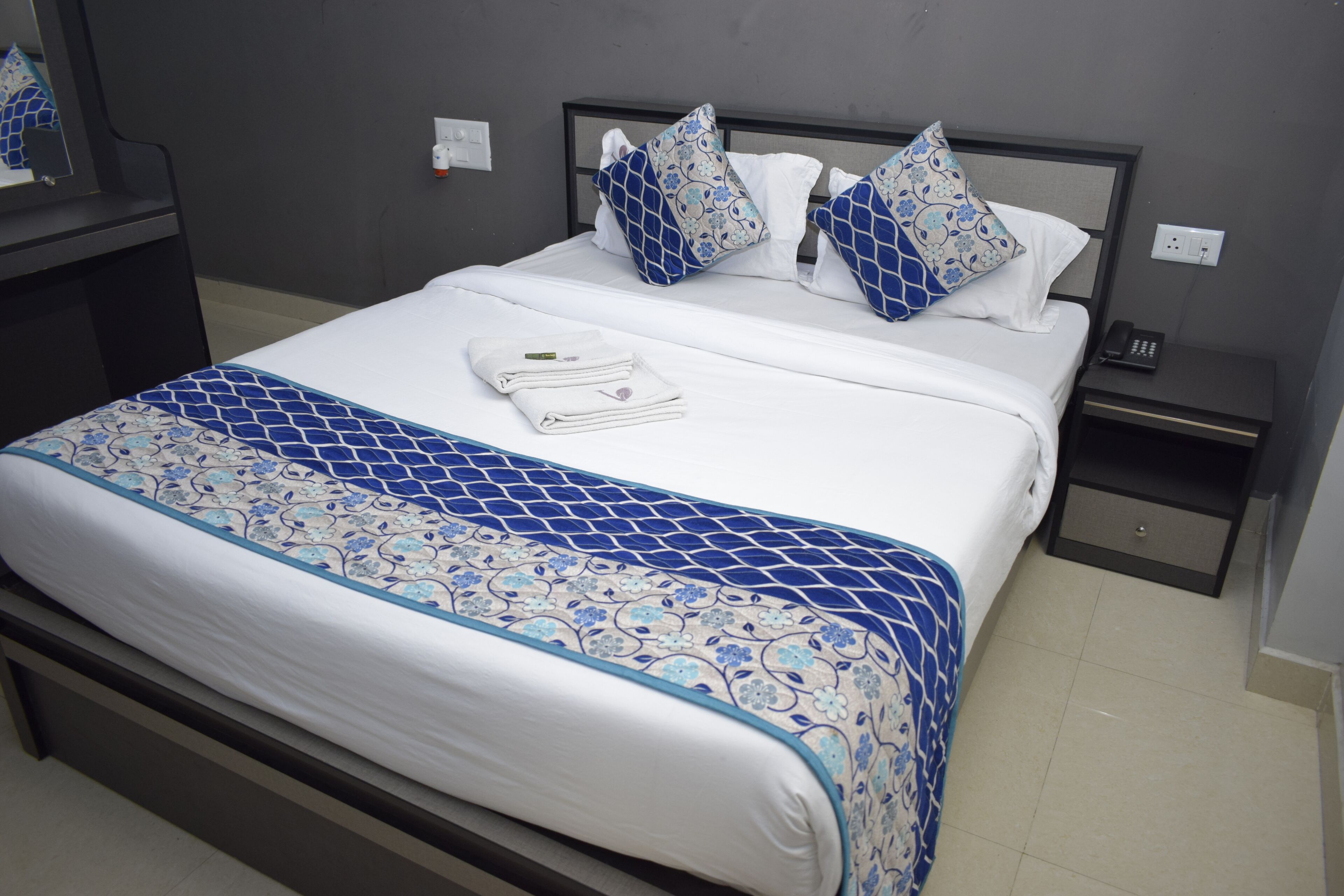 Viswa Residency by Azalea