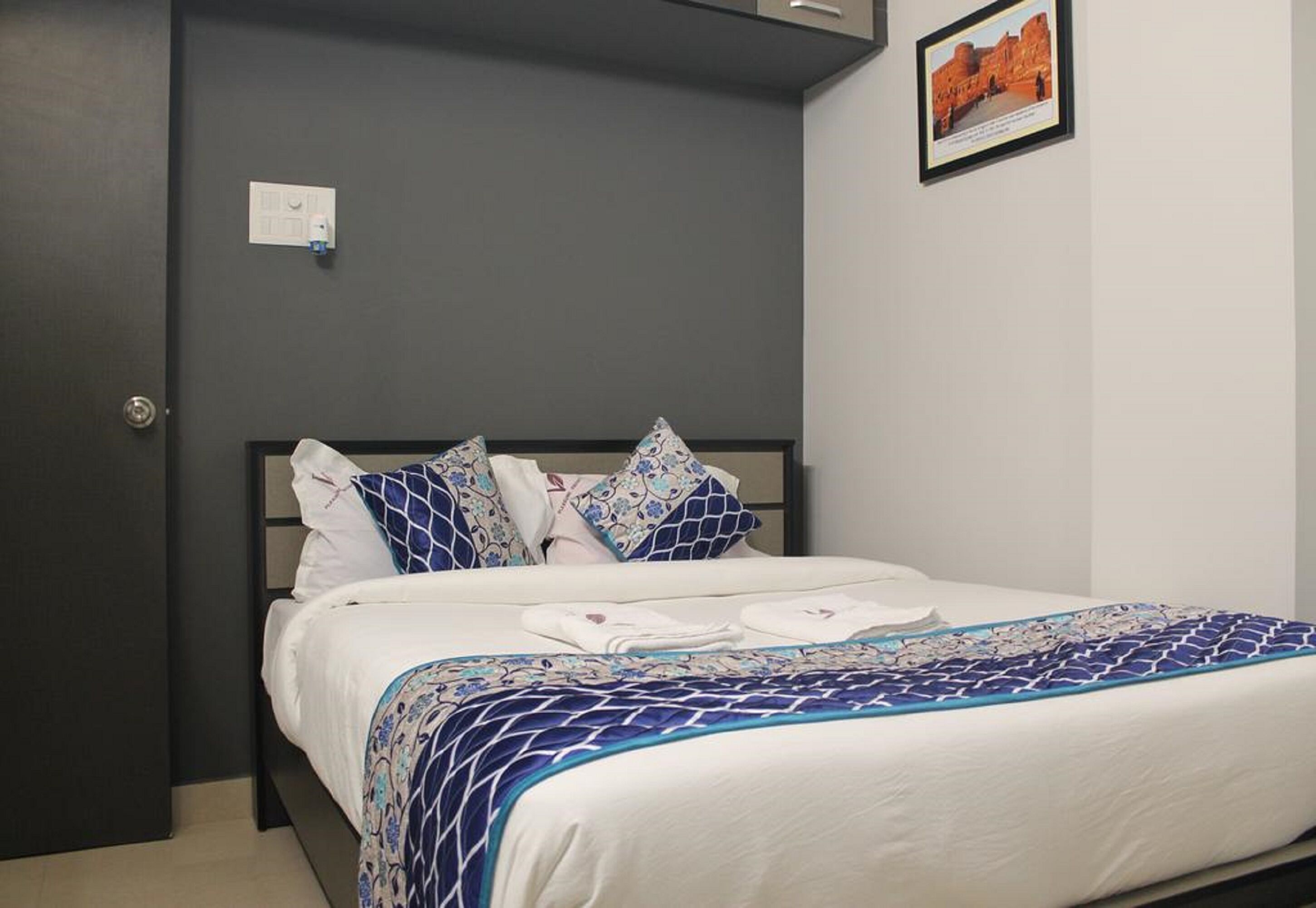 Viswa Residency by Azalea