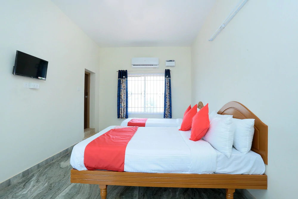Hotel Vishnu Ram by OYO Rooms