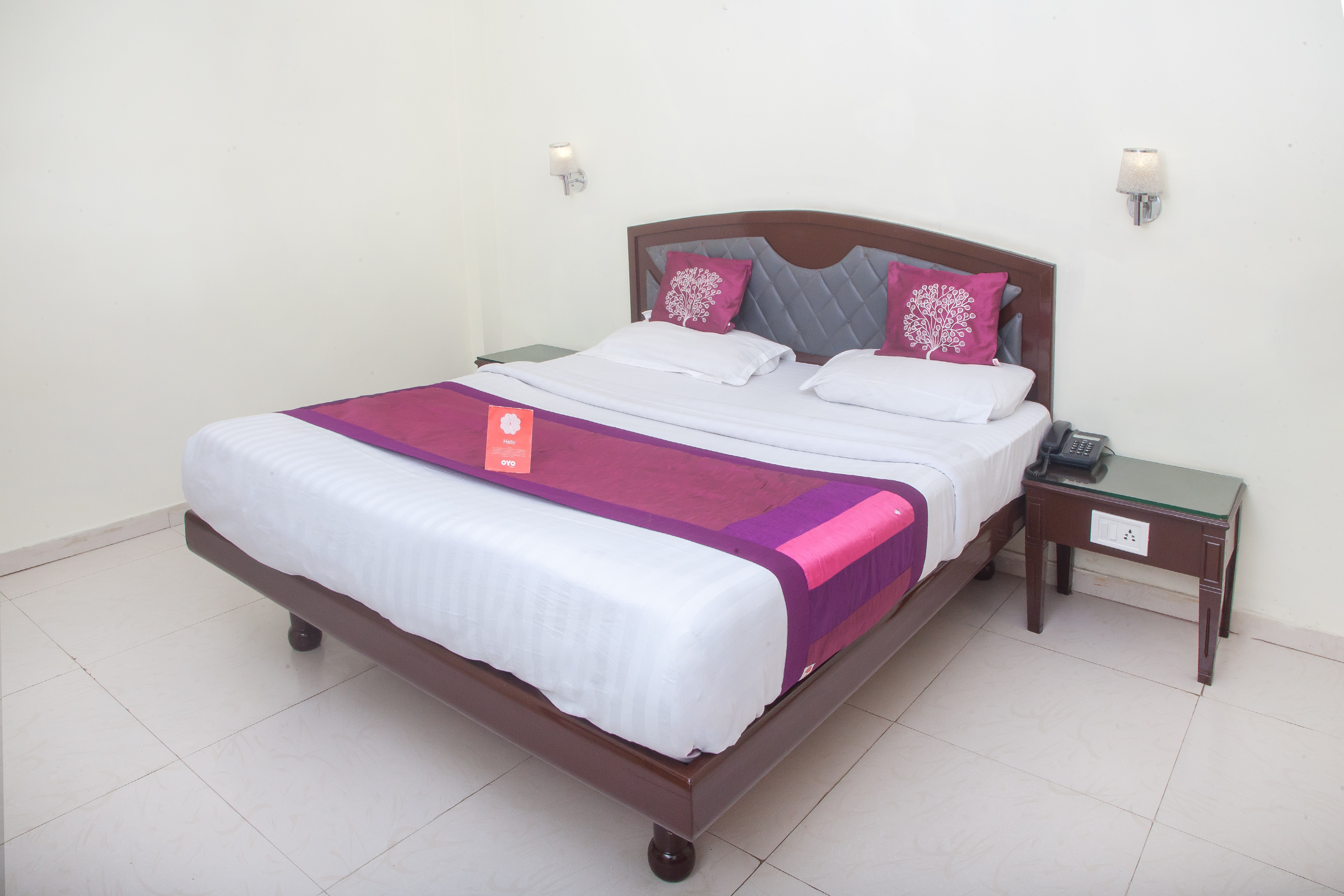 Hotel Nilgiris Inn