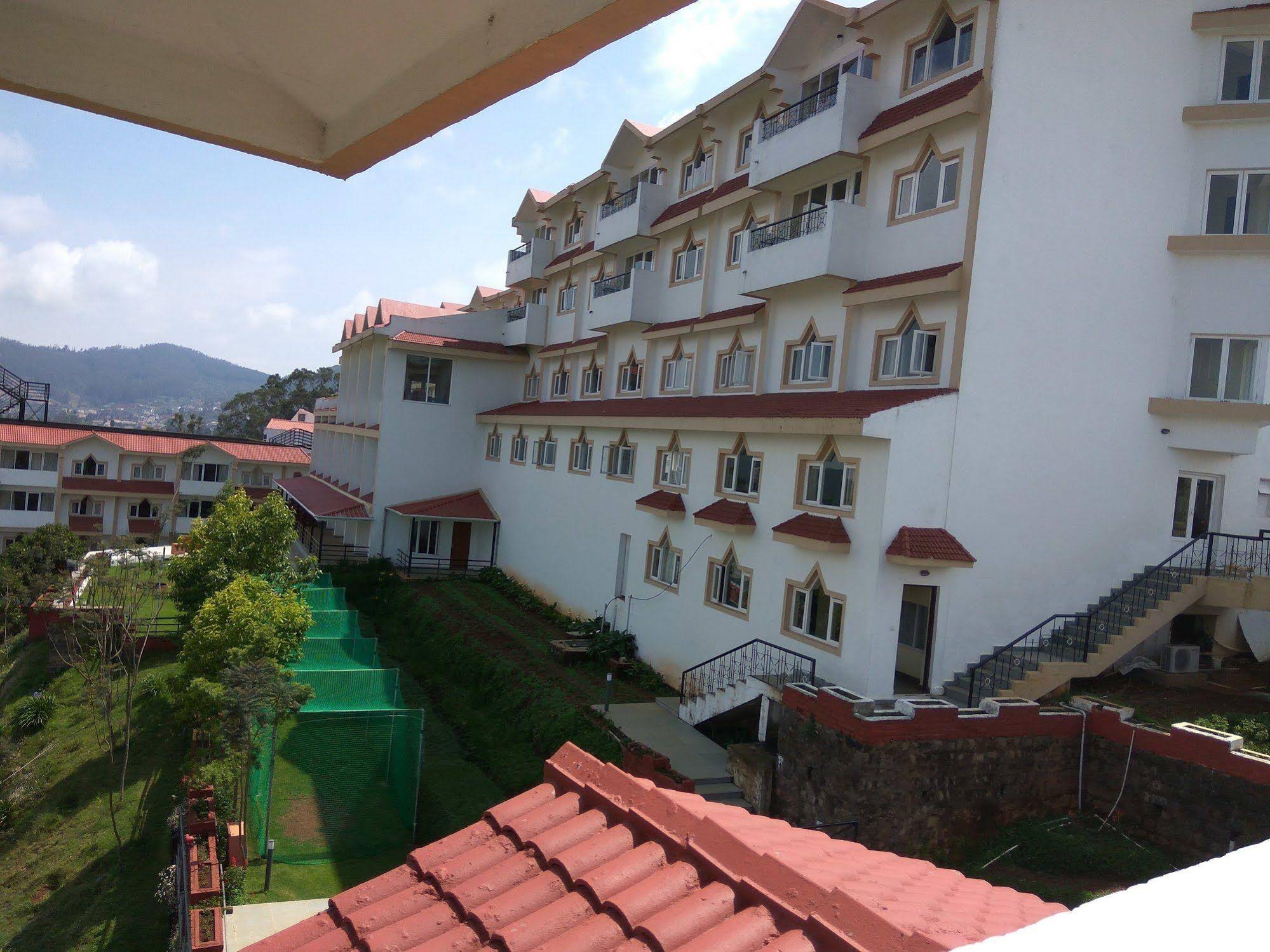 Sterling Ooty - Elk Hill
