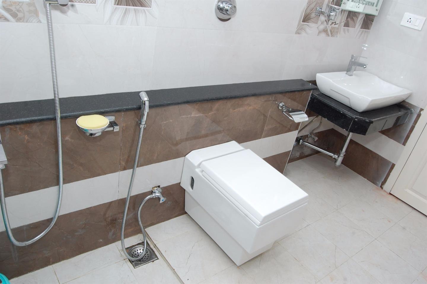 Hotel Sarkkar Palace