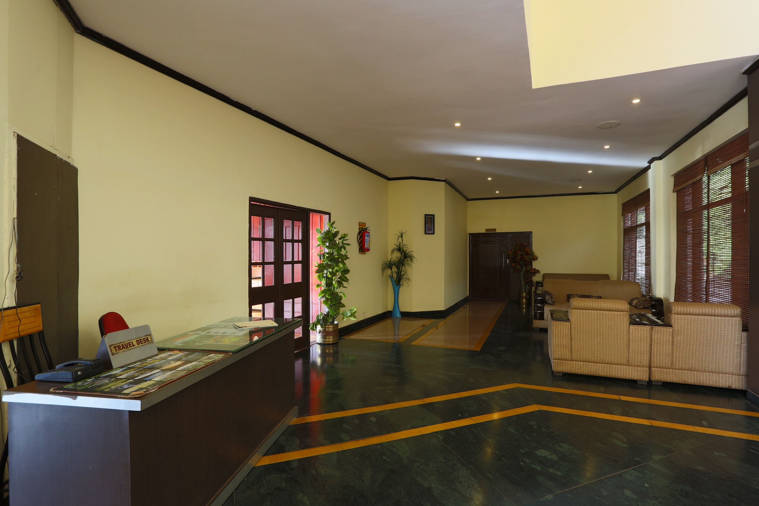 Sun Shine Grand by OYO Rooms