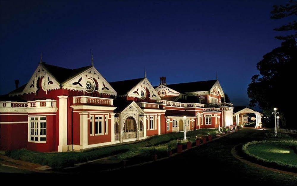 WH Ferrnhills Royale Palace