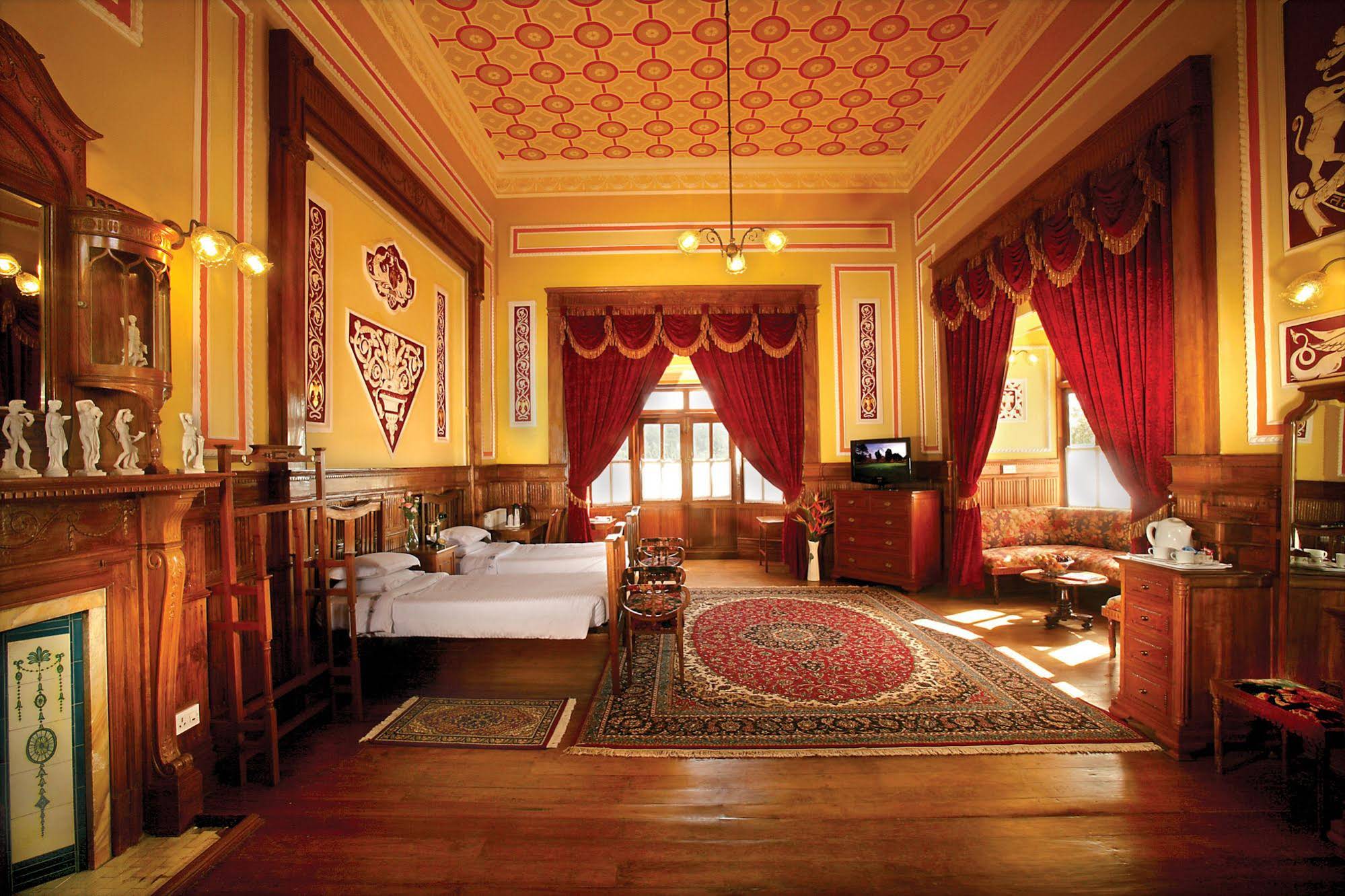 WH Ferrnhills Royale Palace