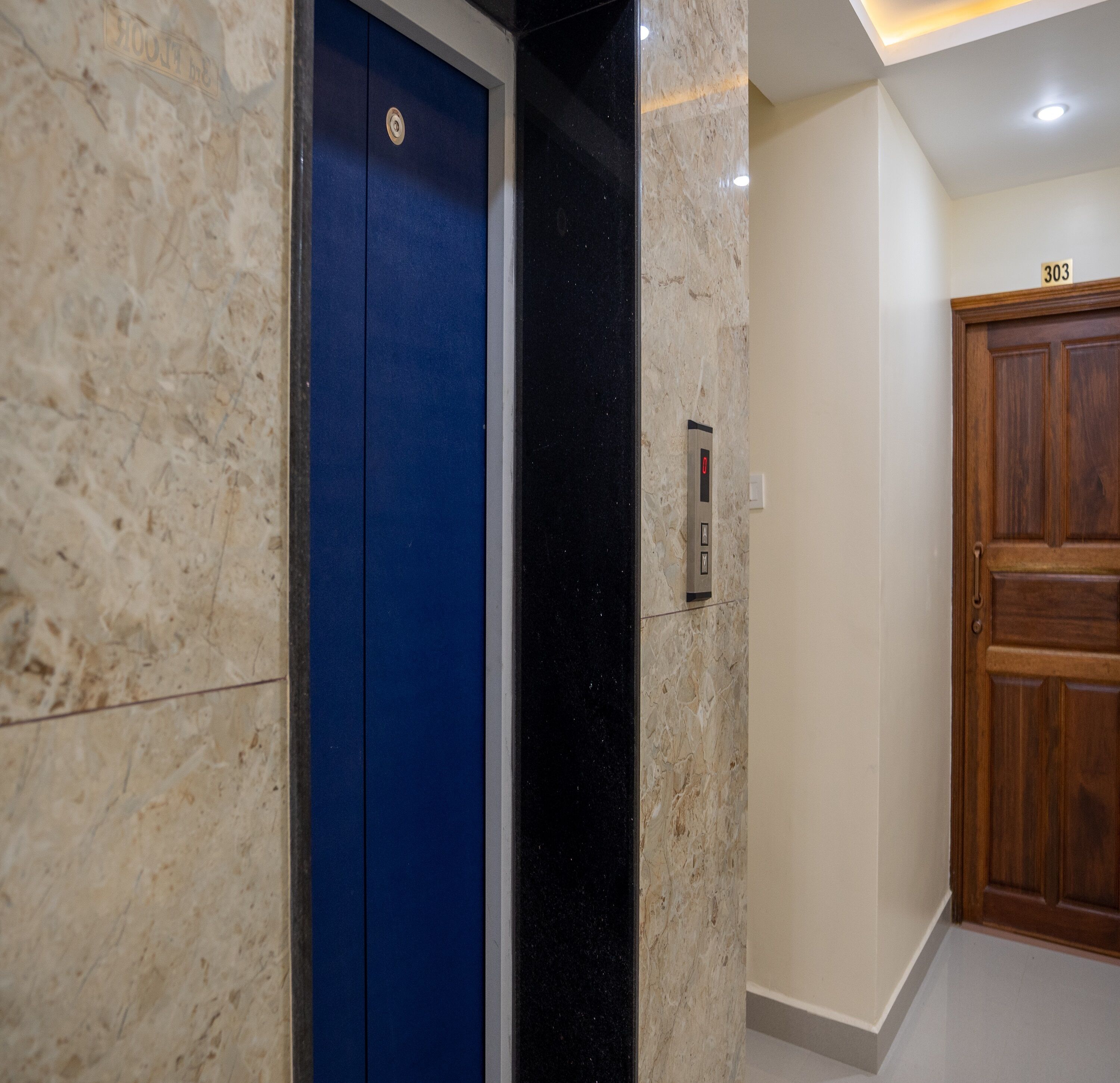 Le Suresh Guest House