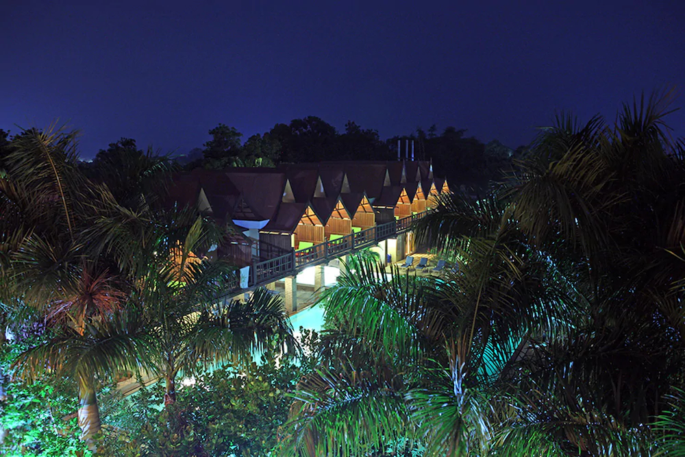 Mango Hill Hotel