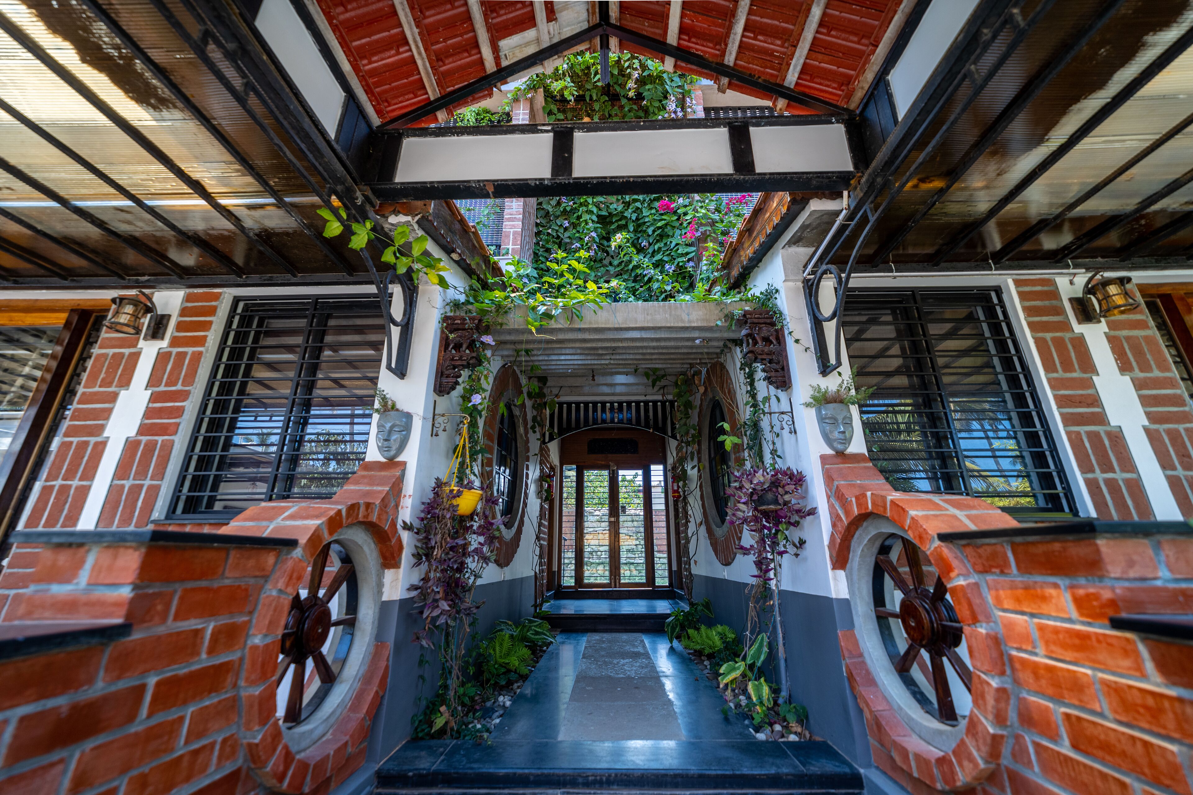 Mermaid Garden Farm House