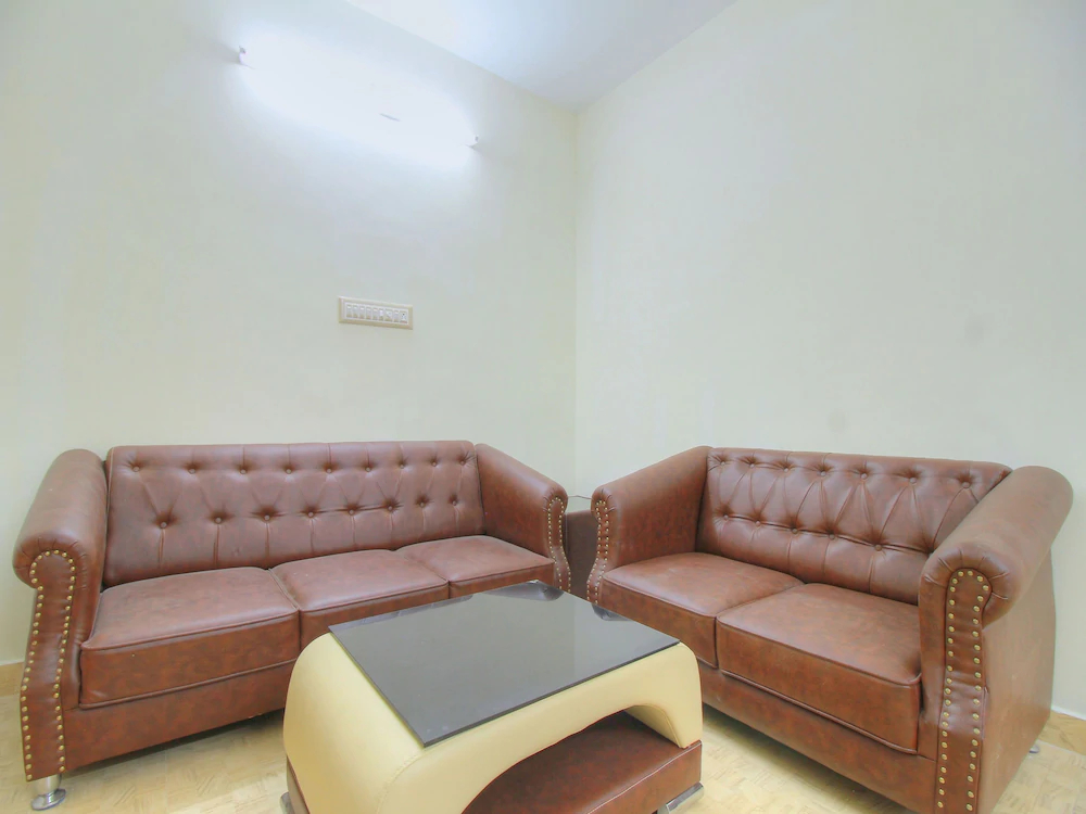 OYO Home 15856 Designer 2BHK Near Puducherry Beach