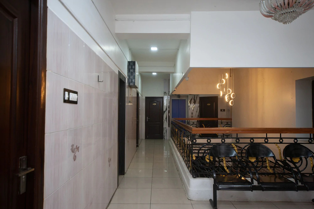 Peace Residency By OYO Rooms