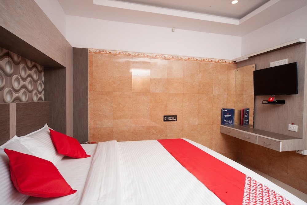 Peace Residency By OYO Rooms