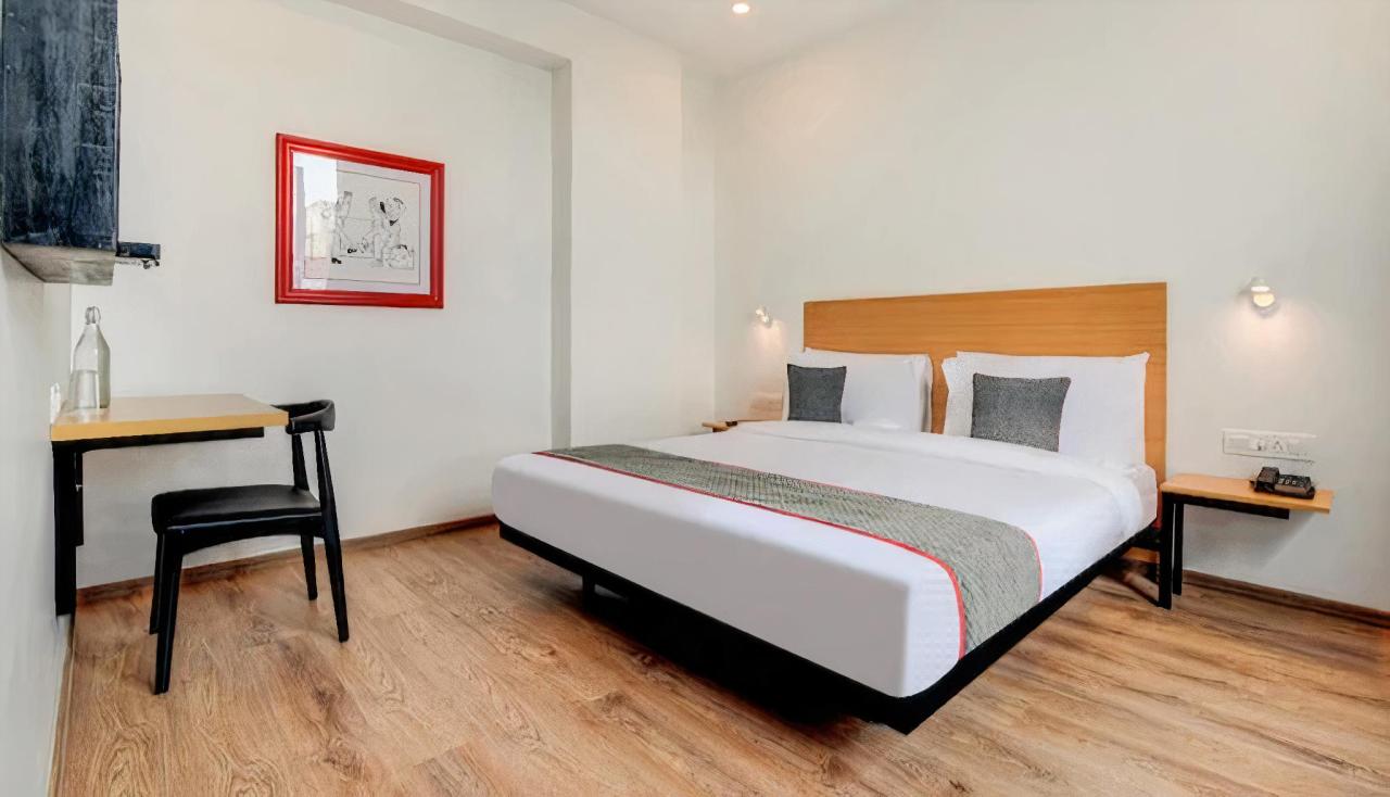 Hotel Mystic Falls
