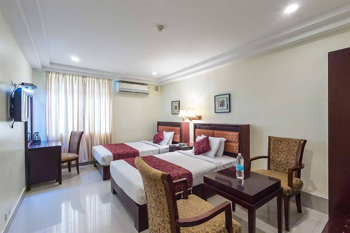 Hotel ABM Grande