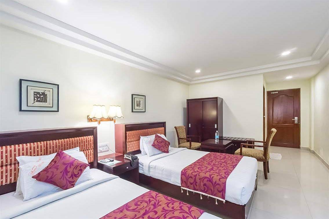 Hotel ABM Grande