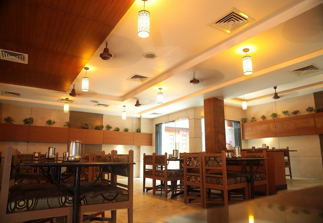 Hotel Kasi's Inn
