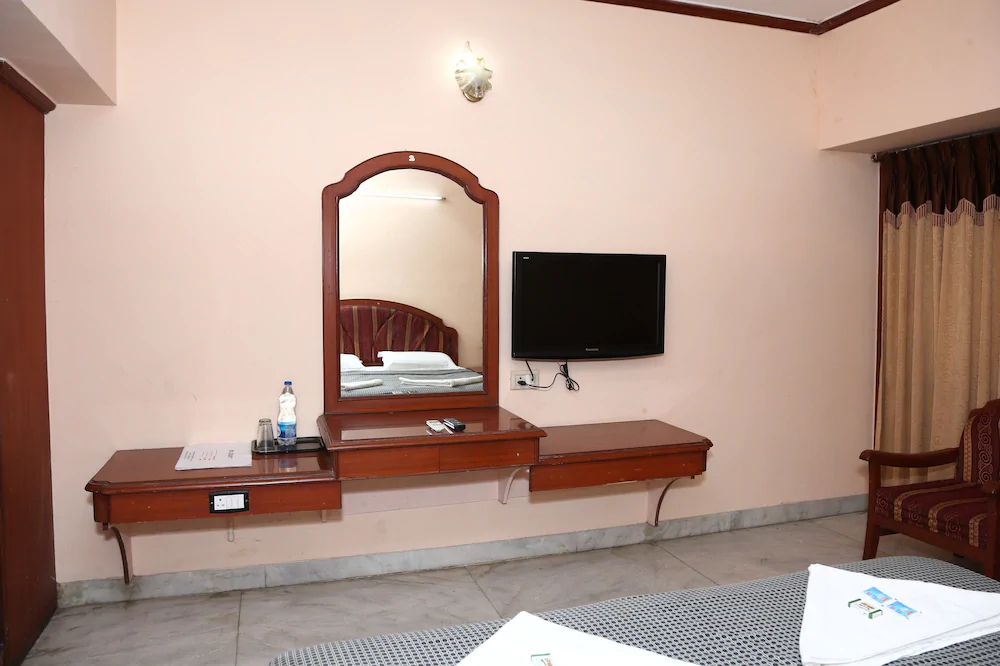 Chitra Lodge