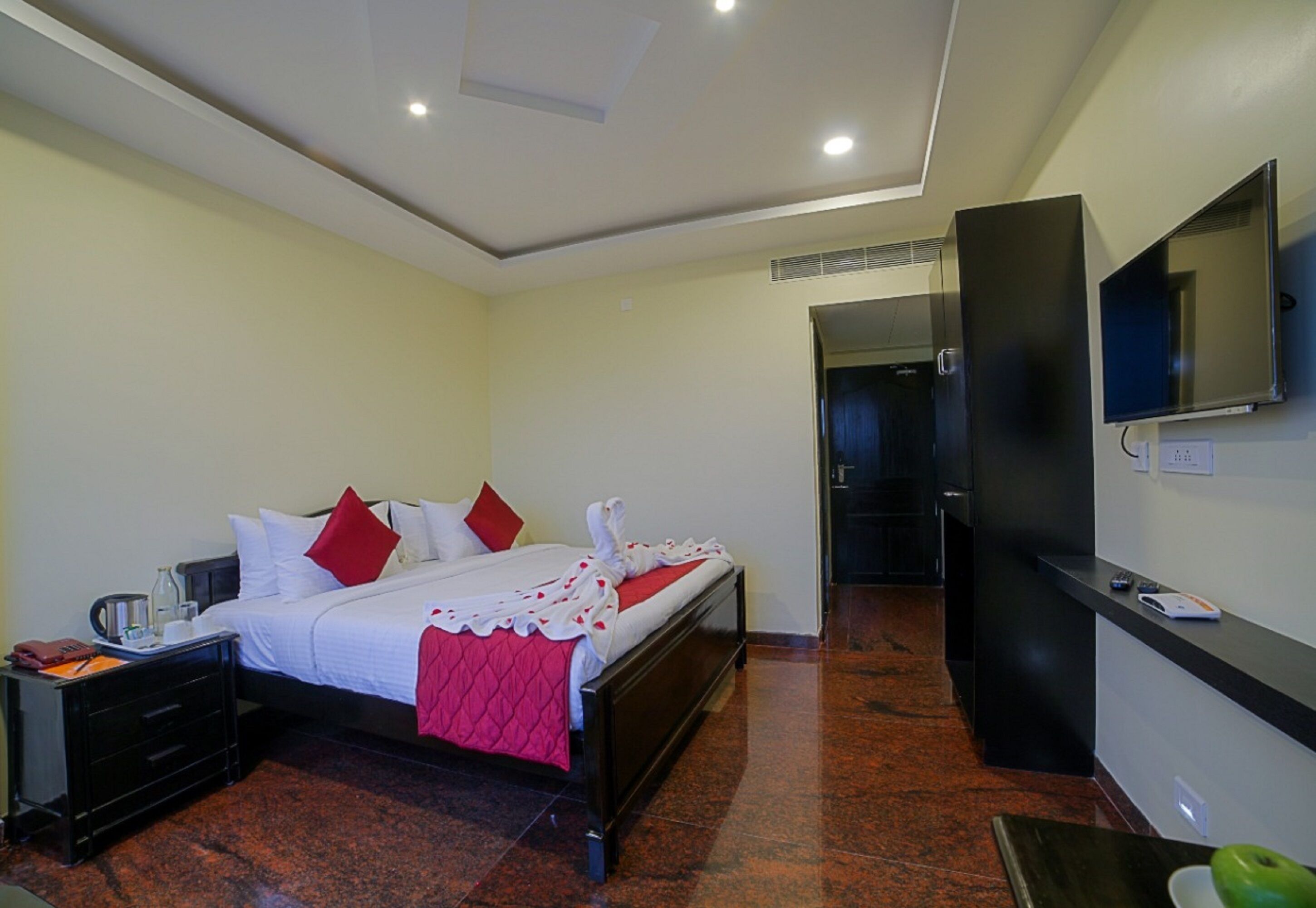 Hotel Rivieraa