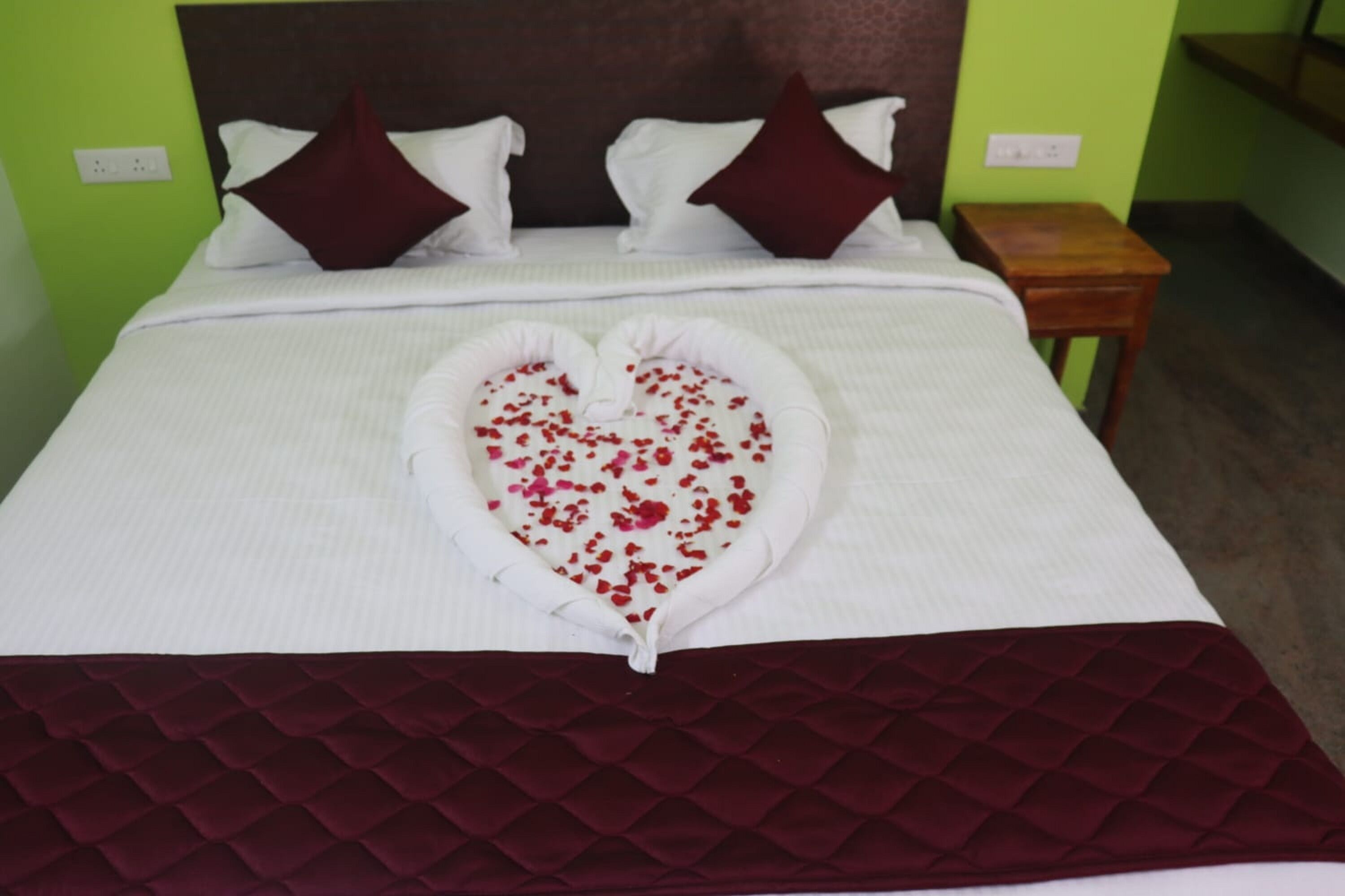 Le Springlynn Residency