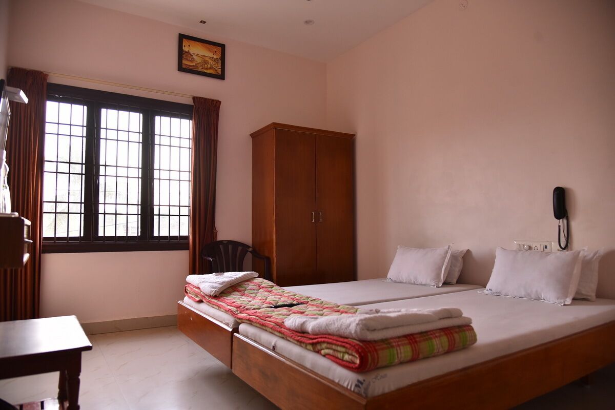 R M Guest House