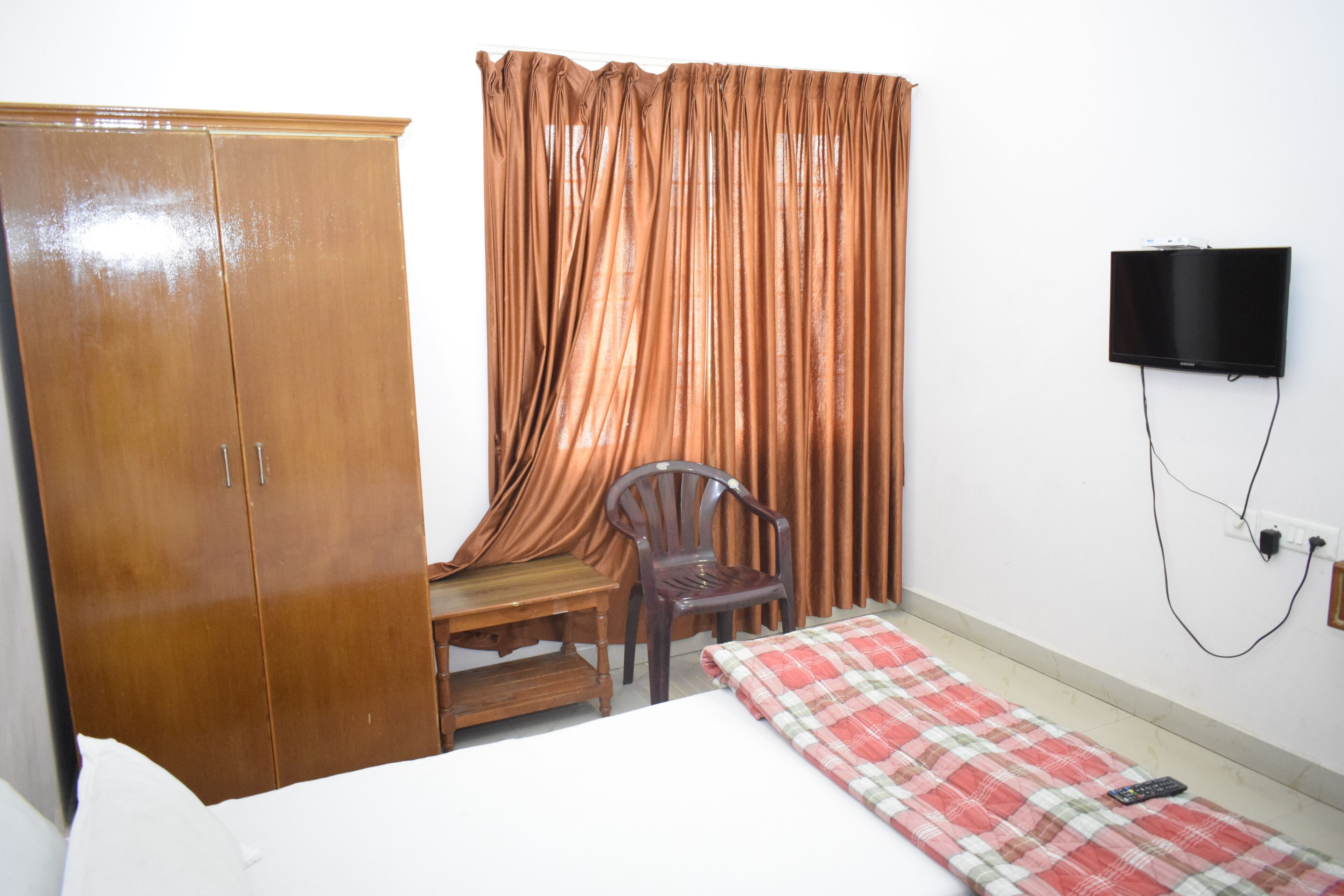 R M Guest House