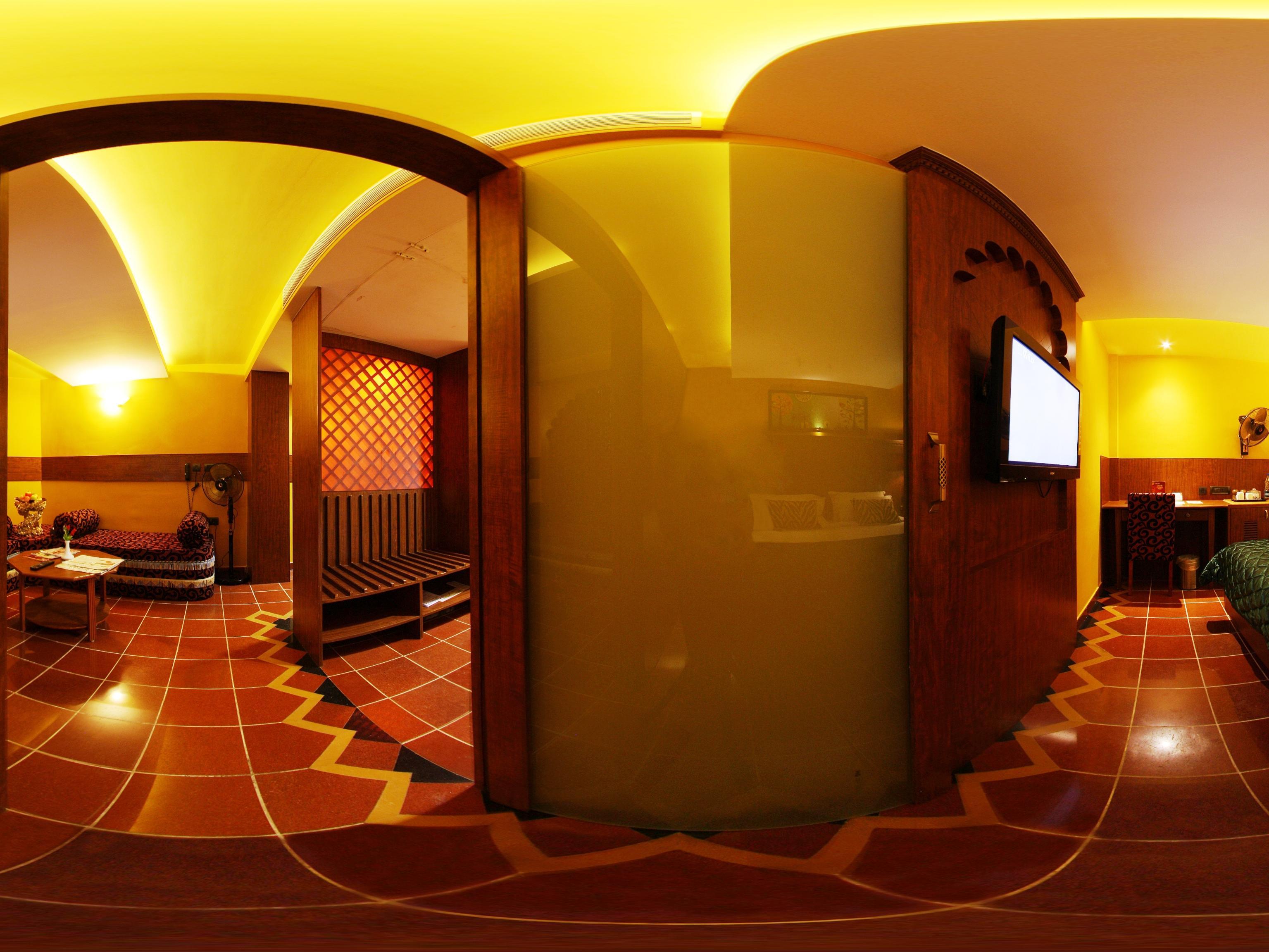 Femina Hotel