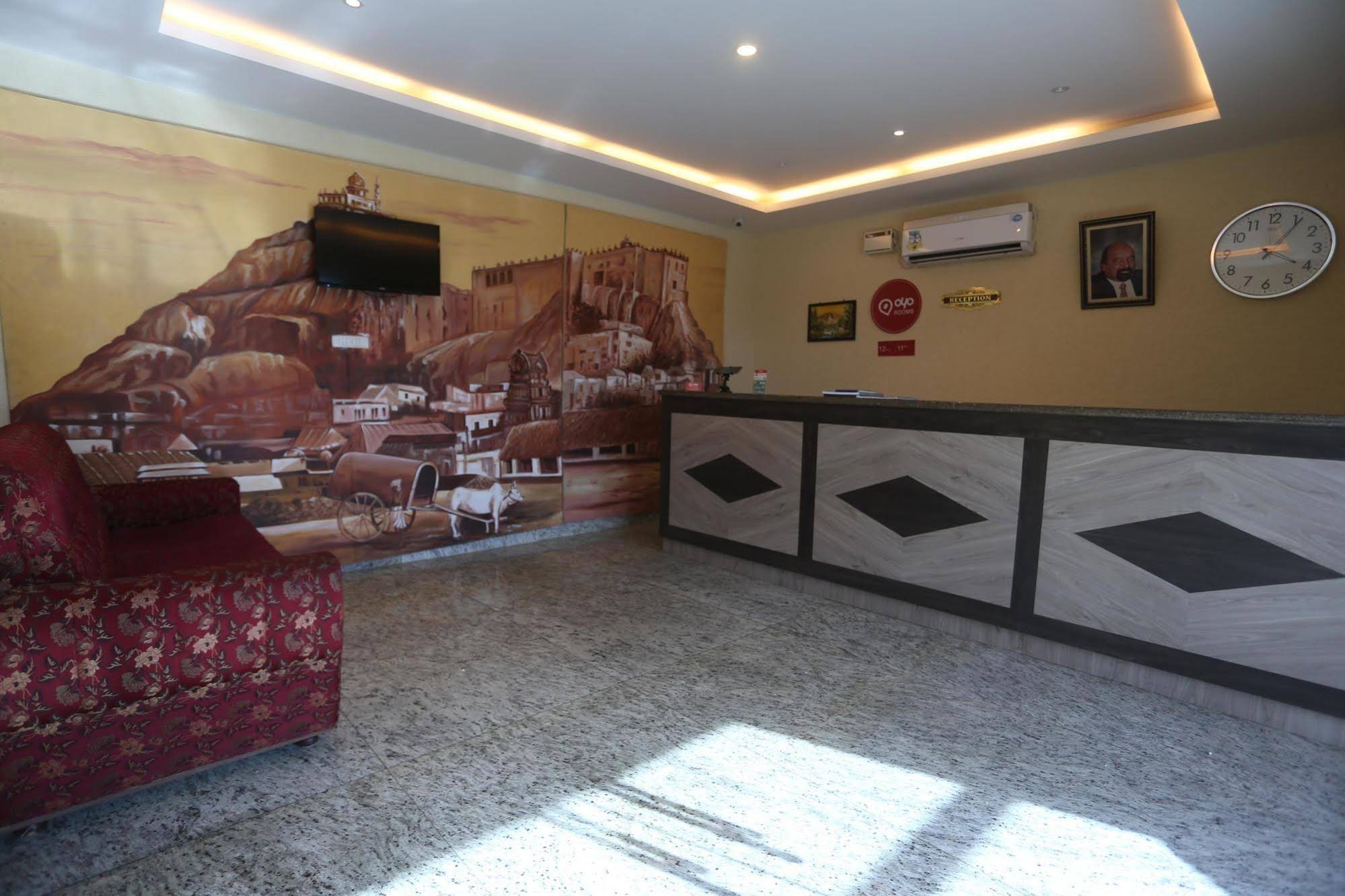 Hotel Anbu Park