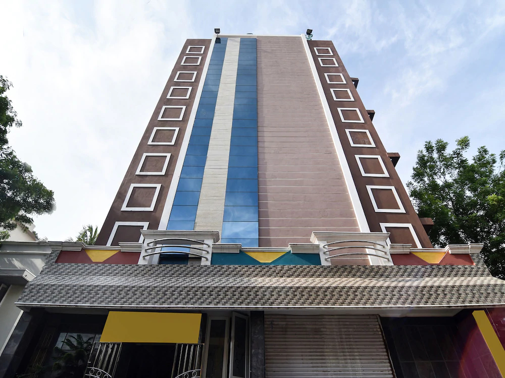 Jancy Residency By OYO Rooms