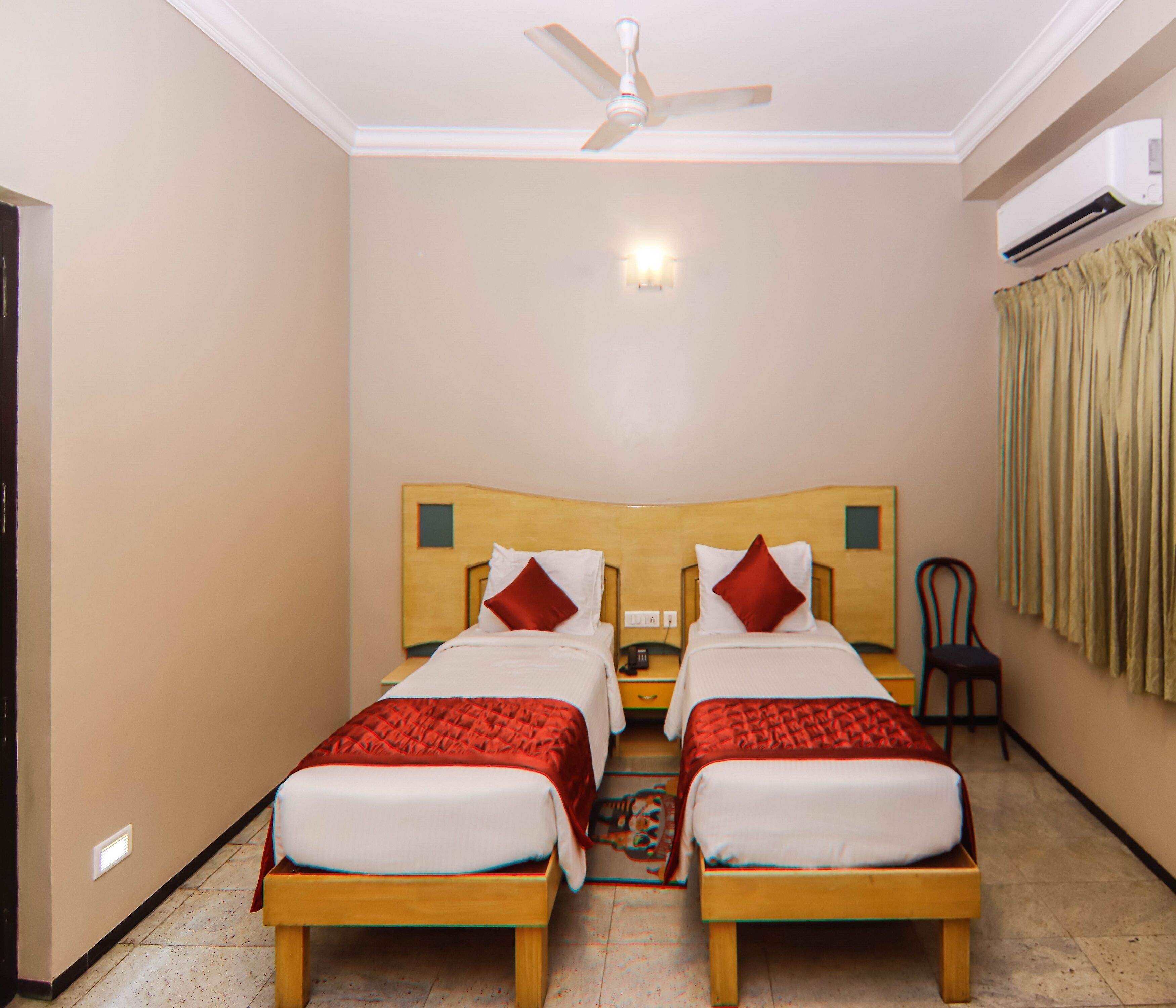 Hotel Vinayaga Excellency Tiruppur