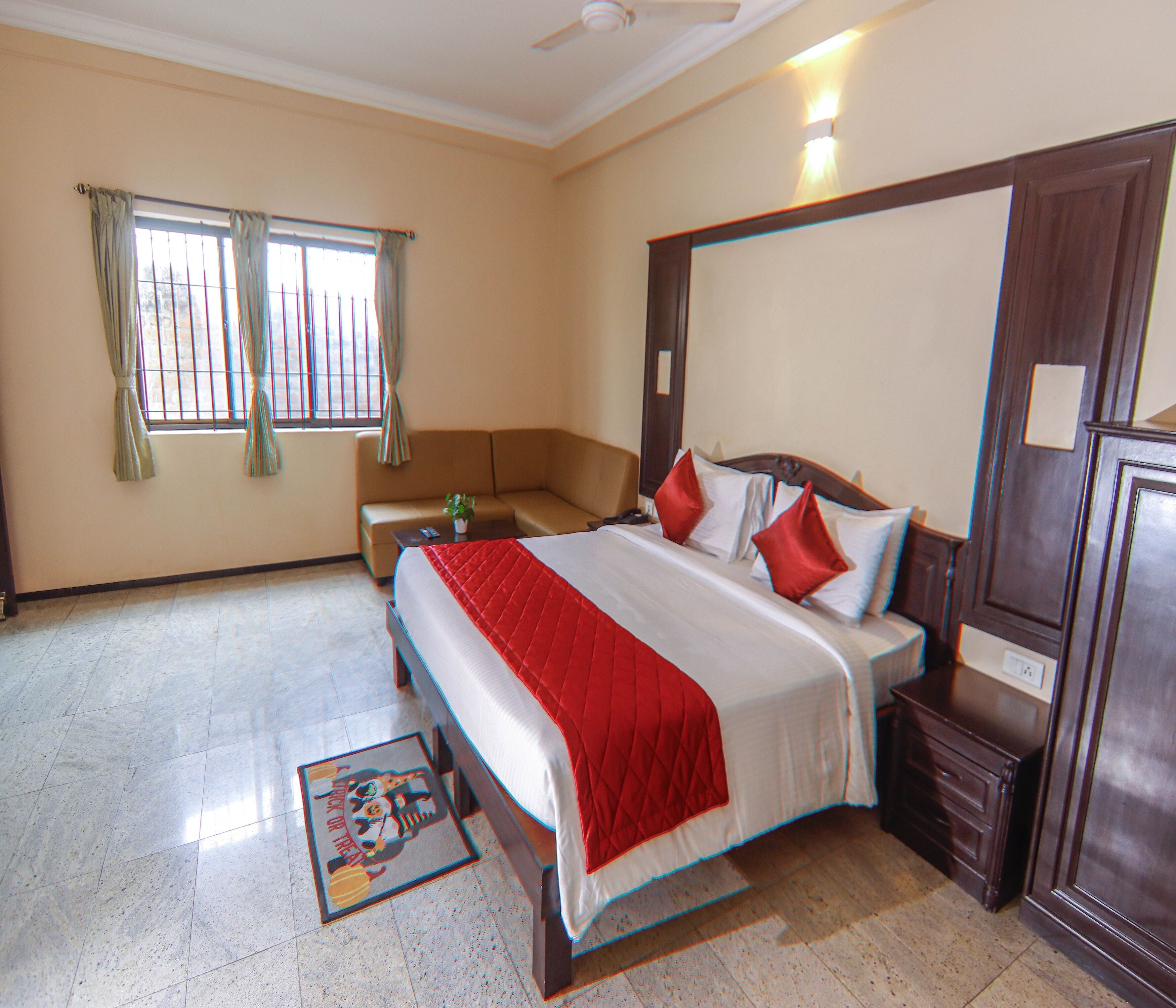 Hotel Vinayaga Excellency Tiruppur