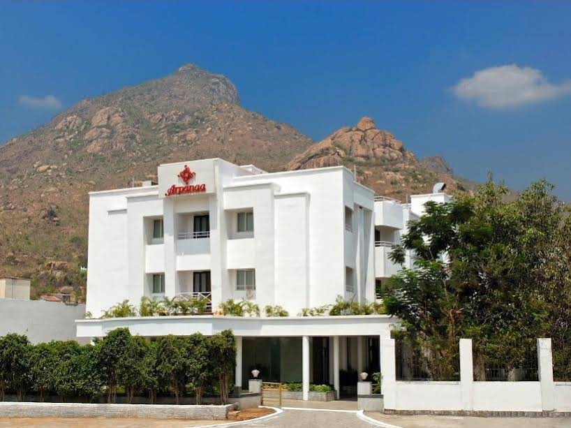 Arpanaa Hotel
