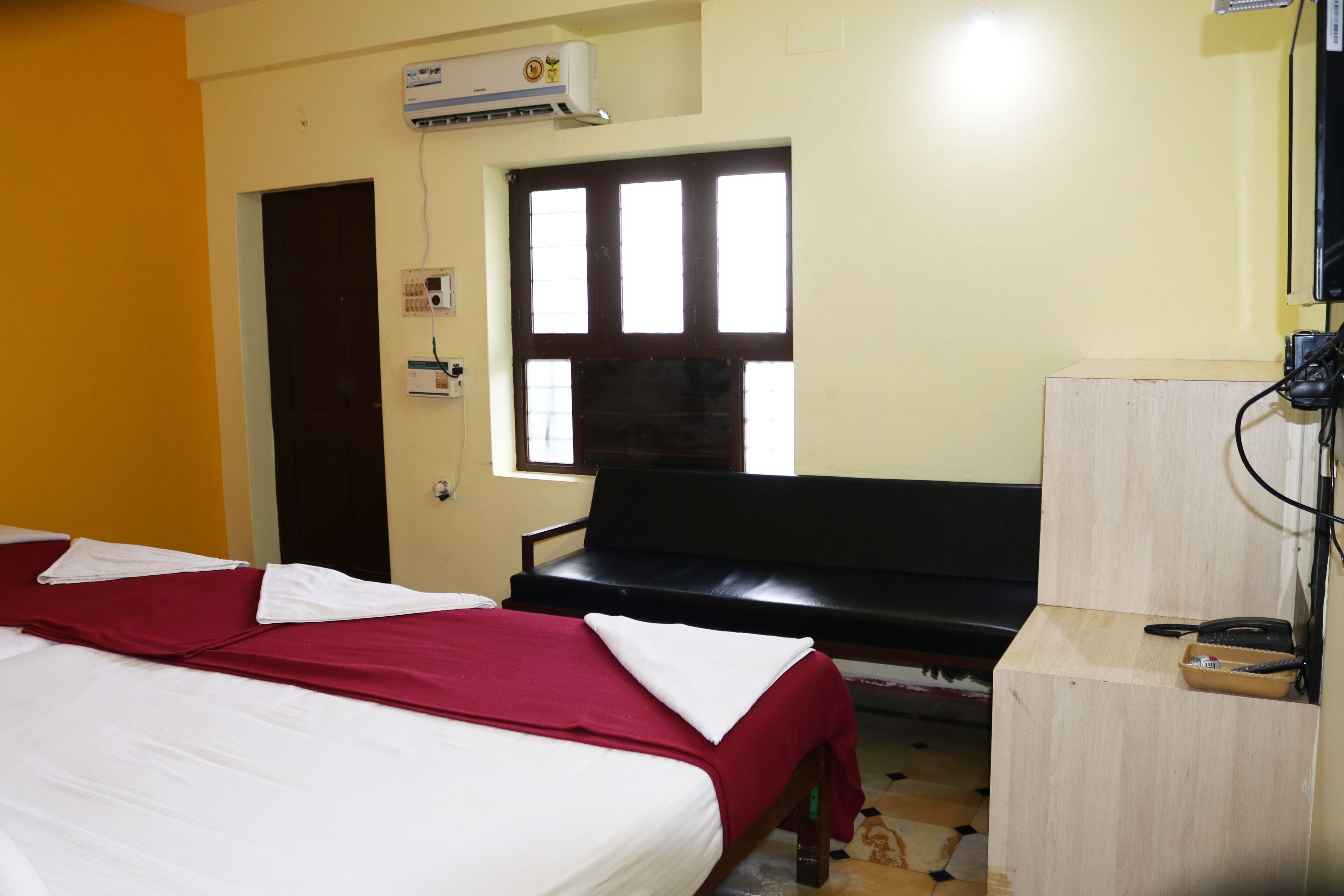 Siva Sakthi Hotel A Unit Of Ammayi Hotel