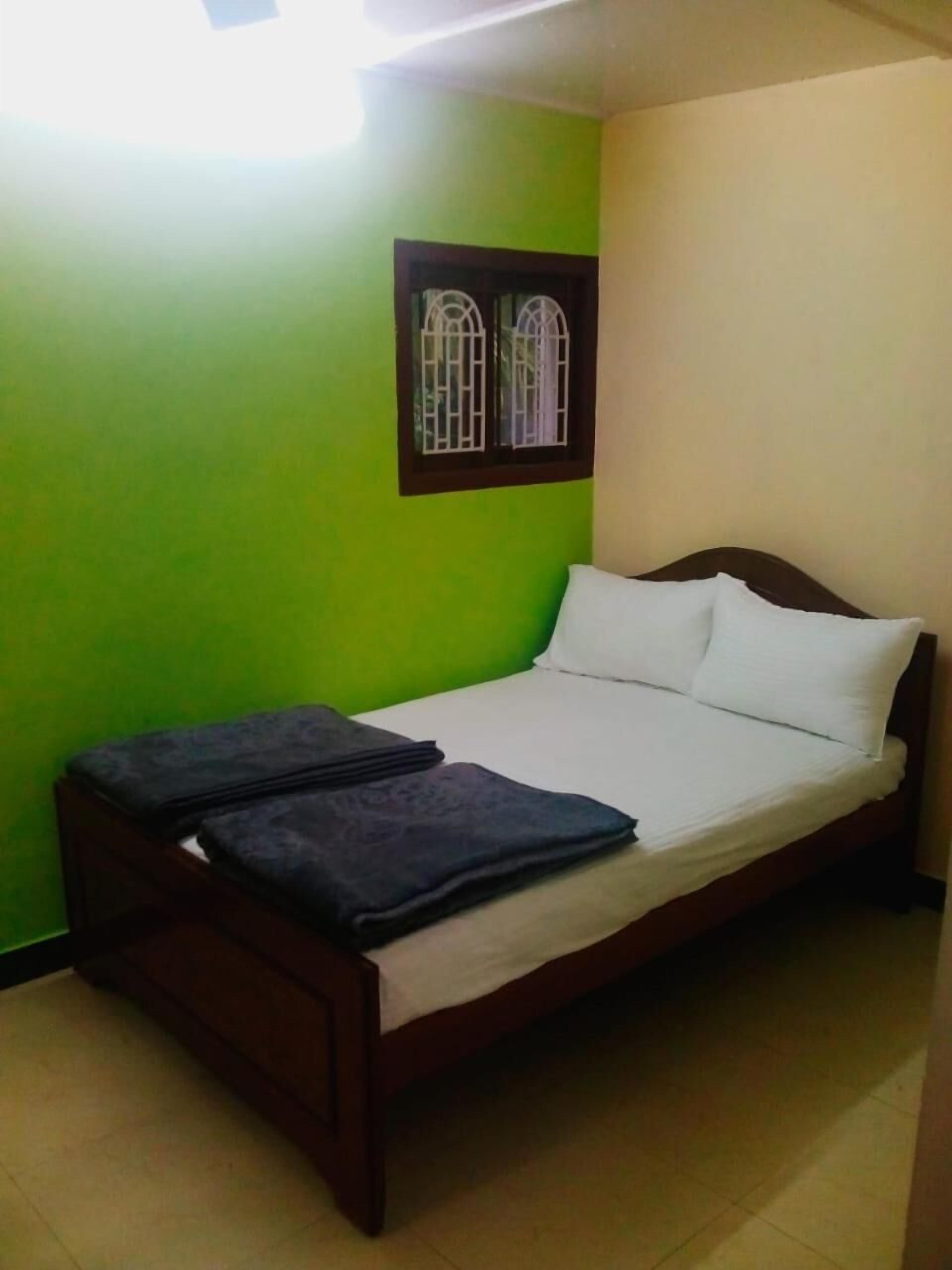 Livgrand Deepikas Residence Valparai