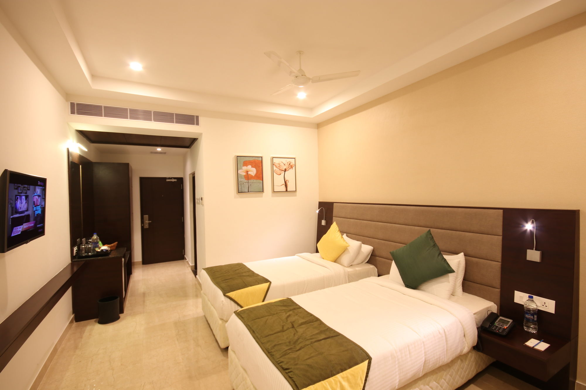Hotel Khanna Fiesta