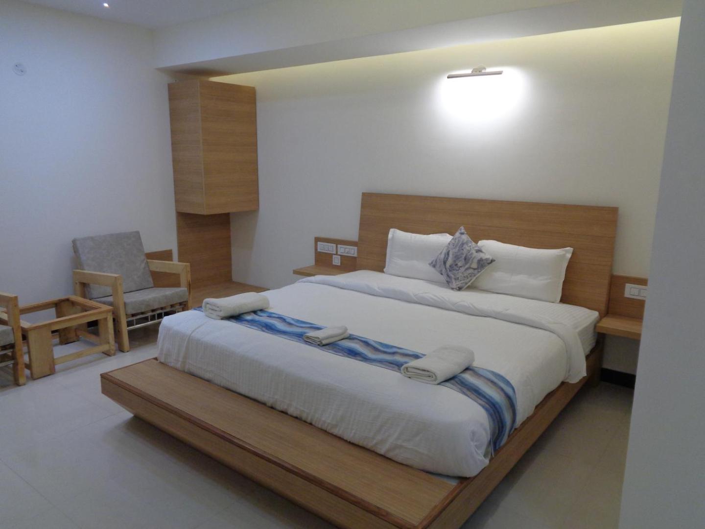 The Nest Compact Inn