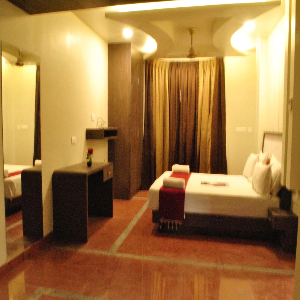 Hotel Sriram JB Residency