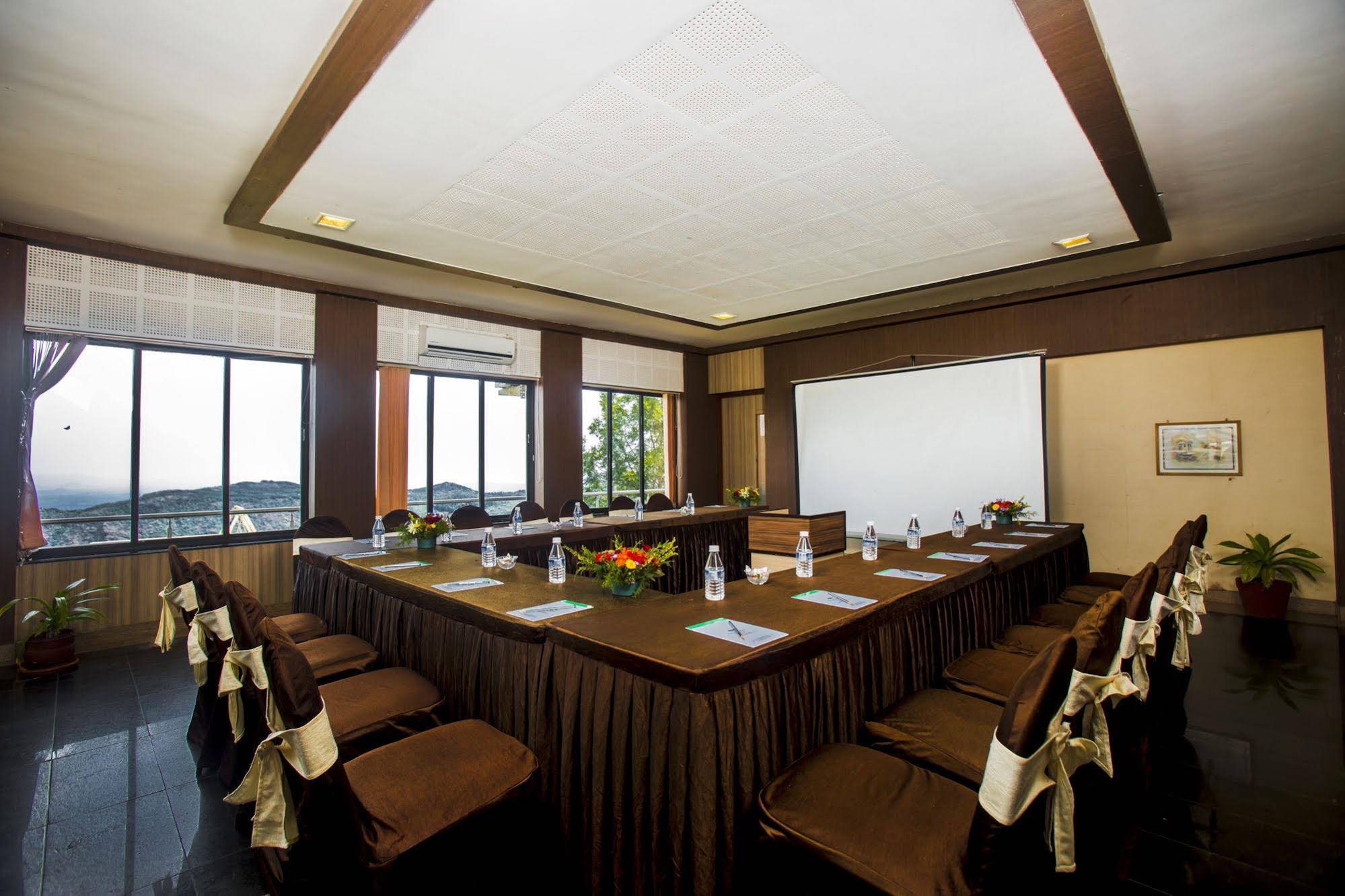 Grand Palace Hotel & Spa Yercaud