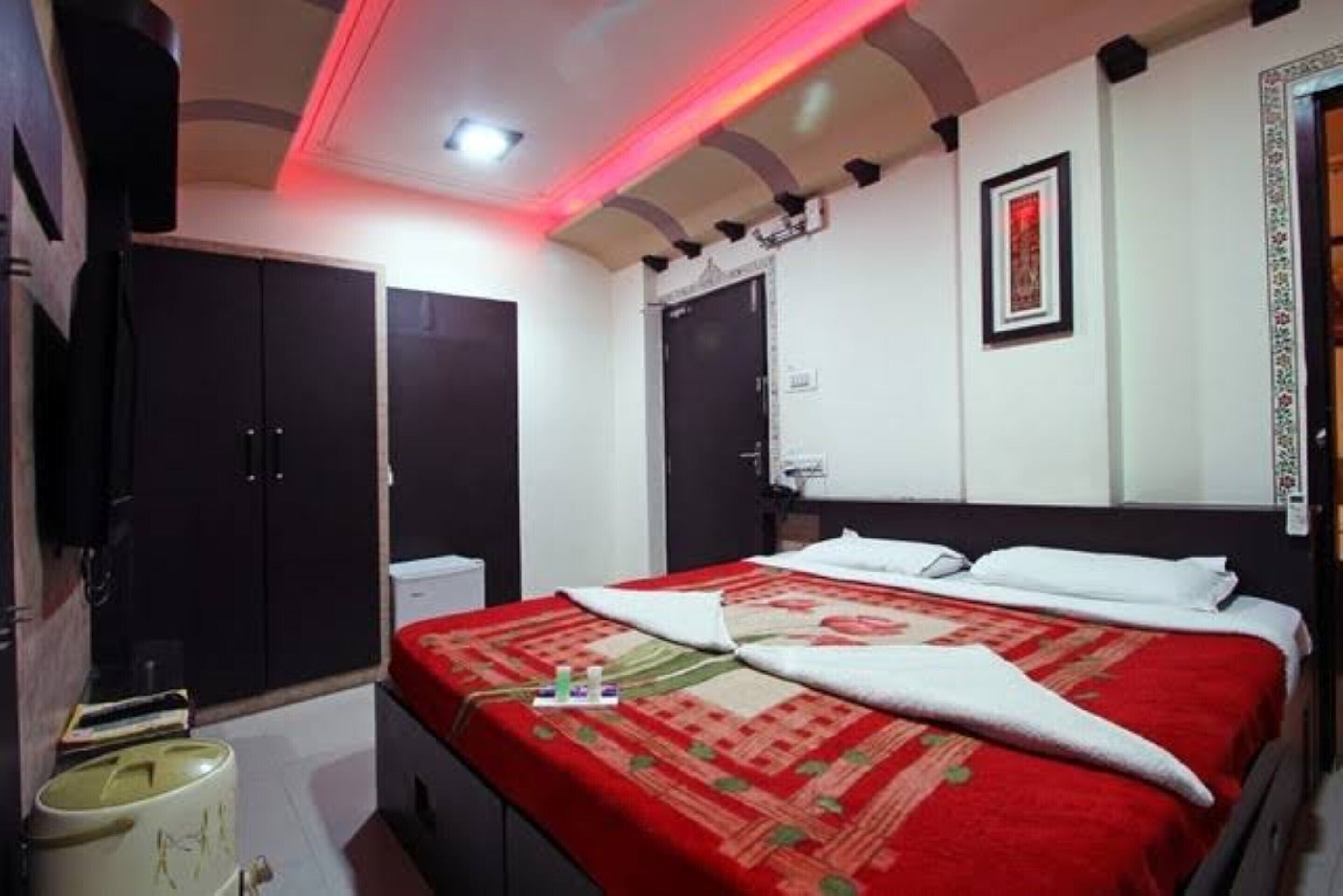Hotel Royal Inn