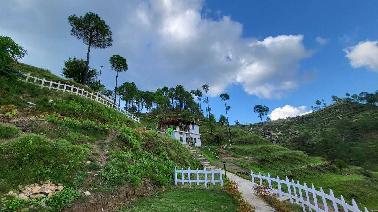Adaara Retreat
