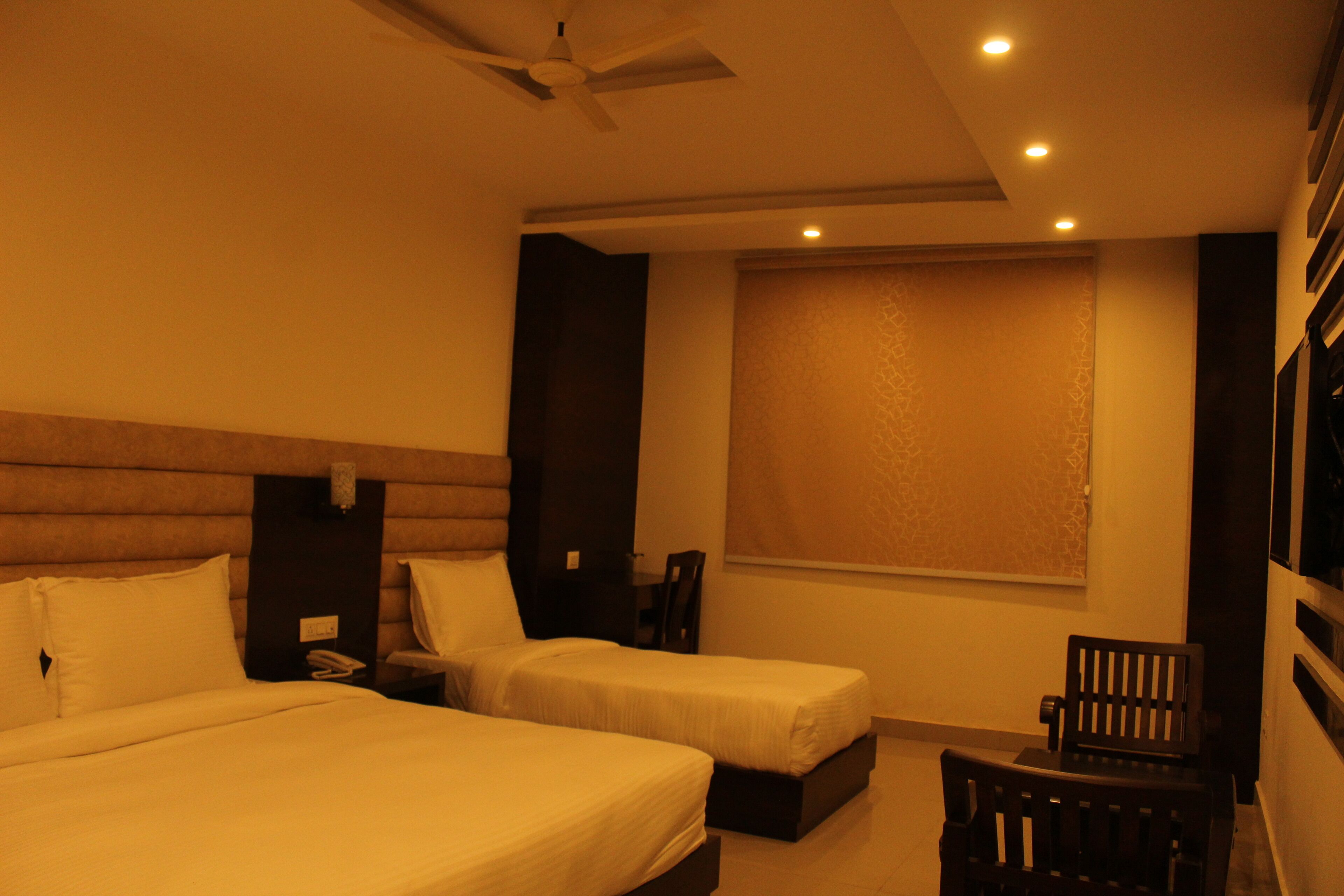 Hotel Height View Residency