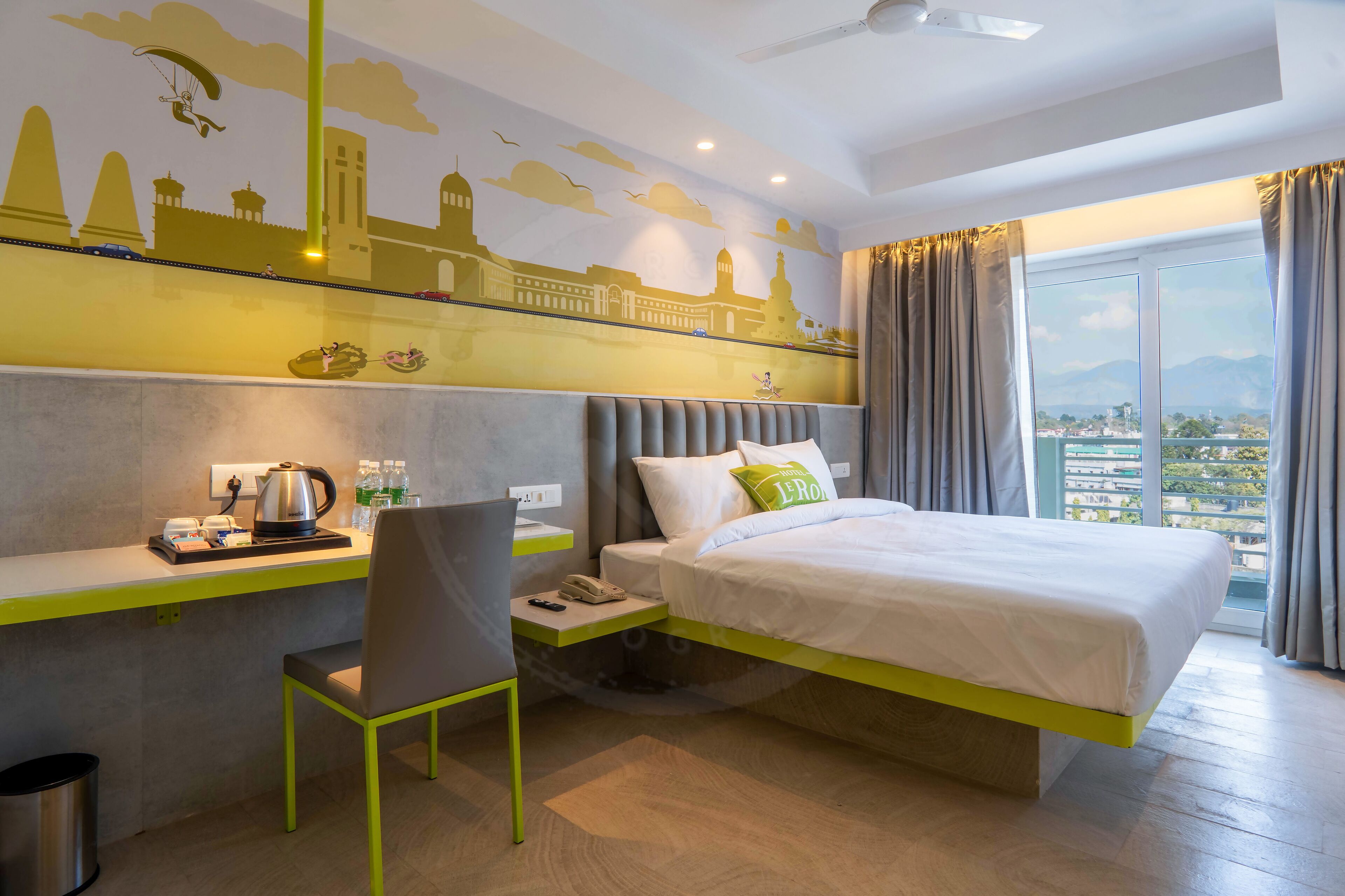 Hotel Le Roi Dehradun