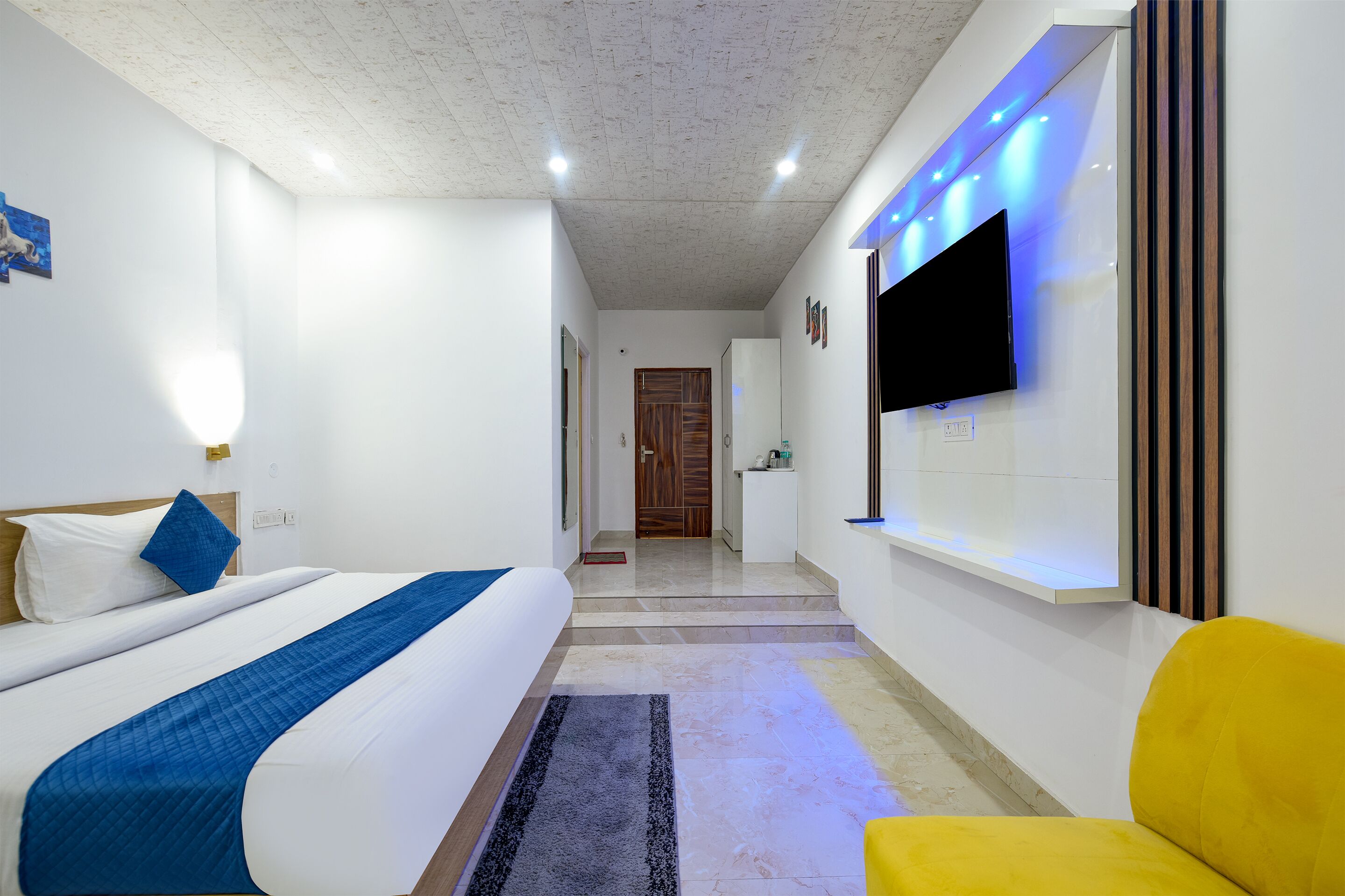 Hotel Shiva Lake