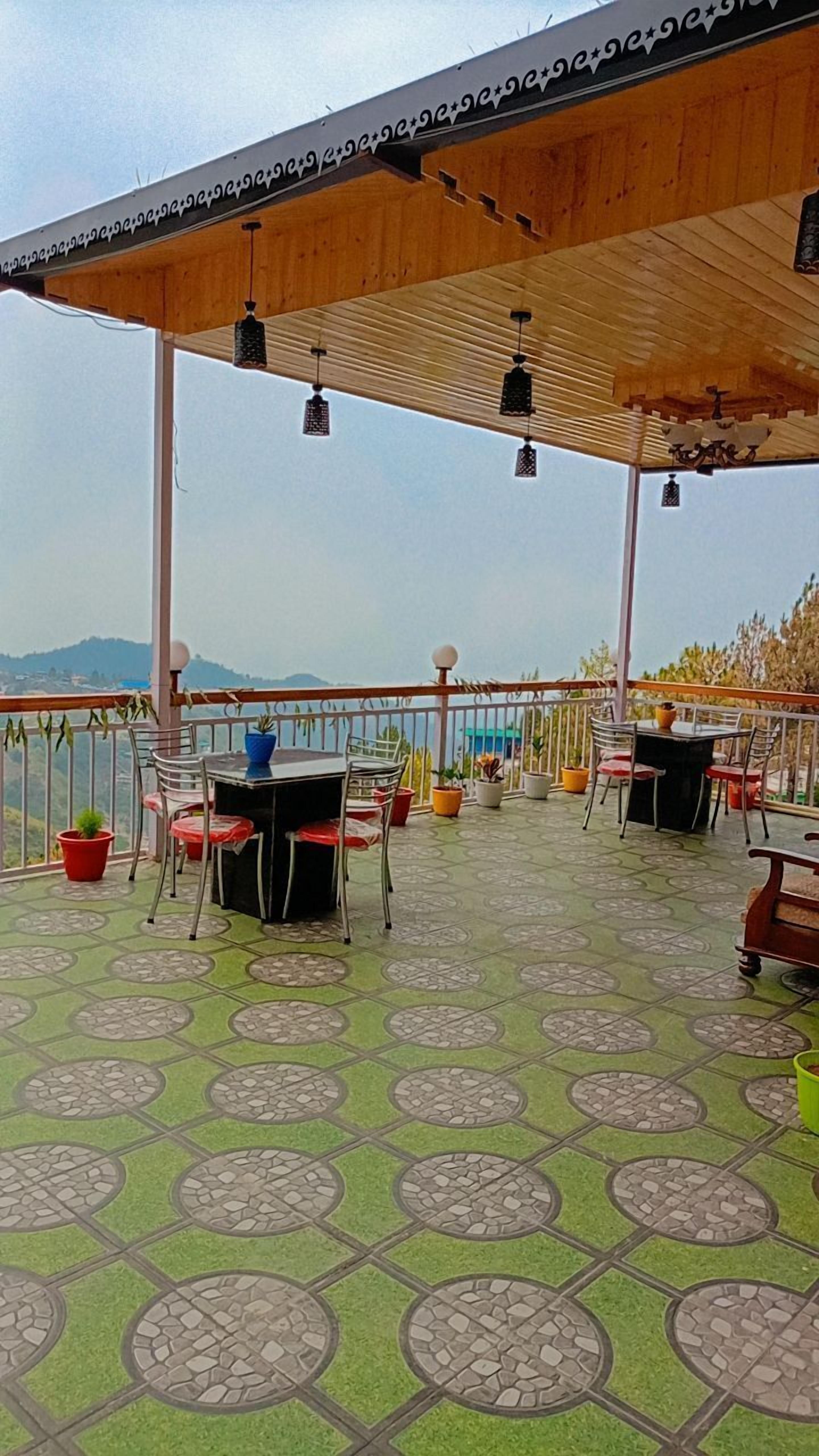 Hotel The Pine Villa Mussoorie