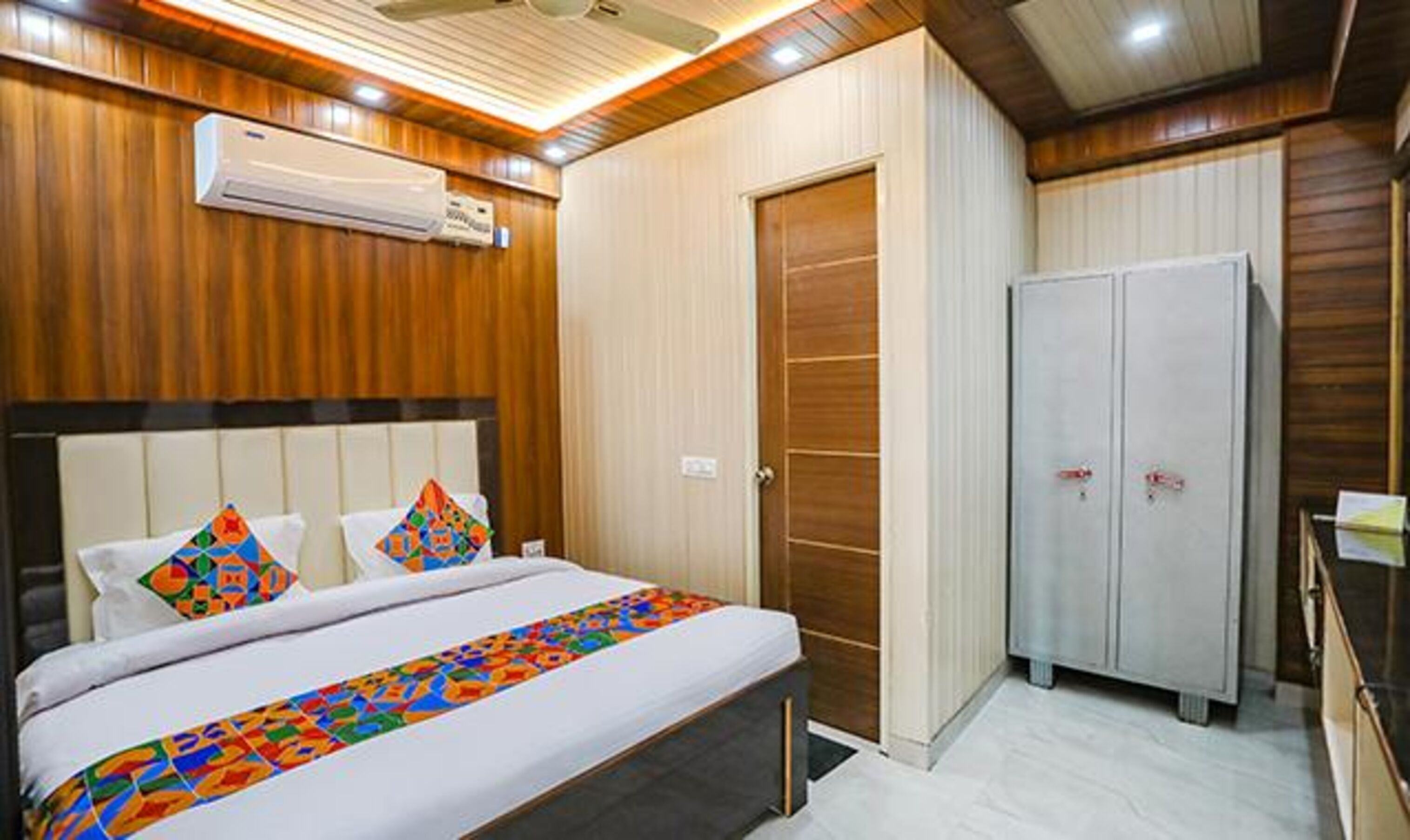 Jms Residency By Fabhotel