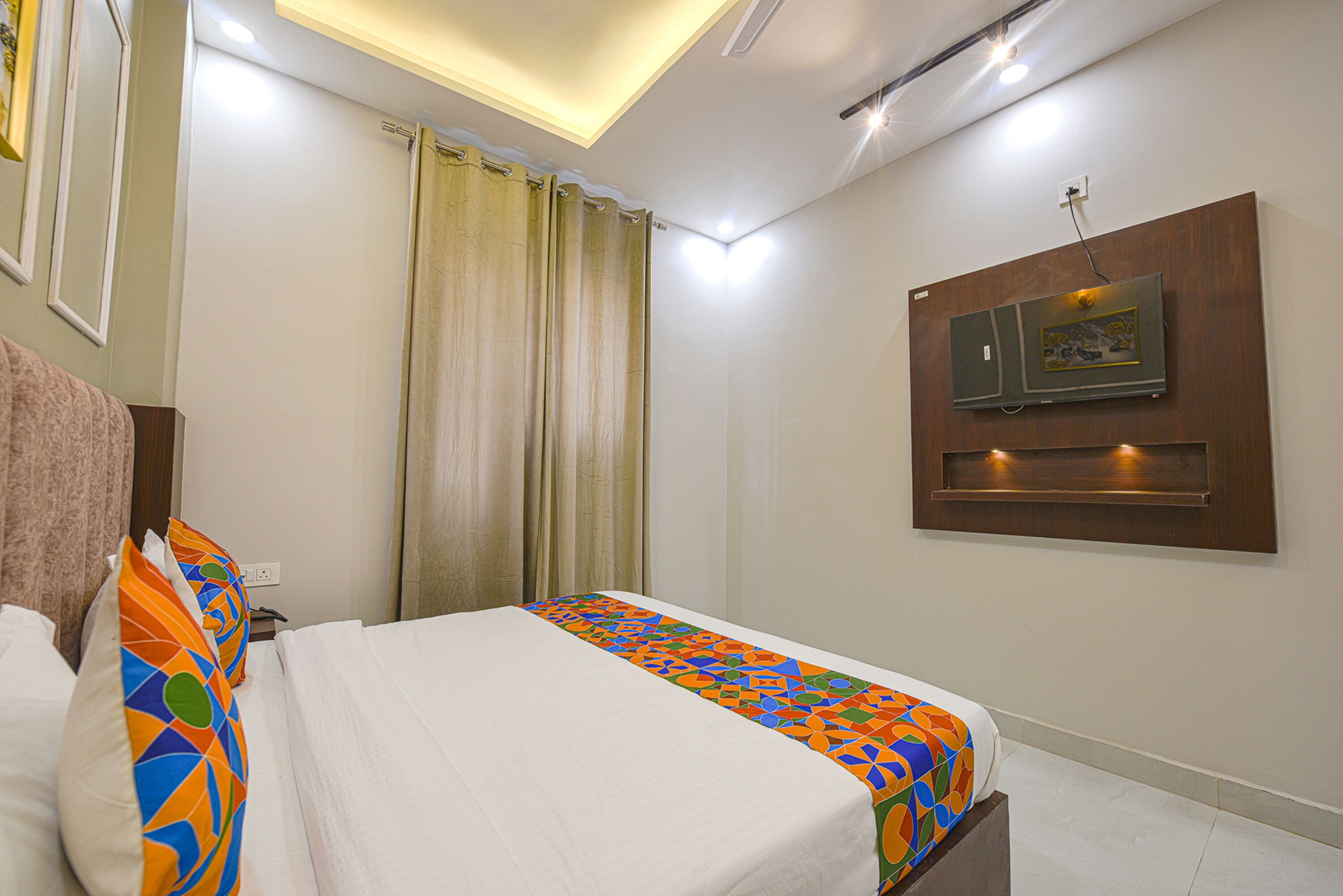 Relax Inn Palace By Fabhotel
