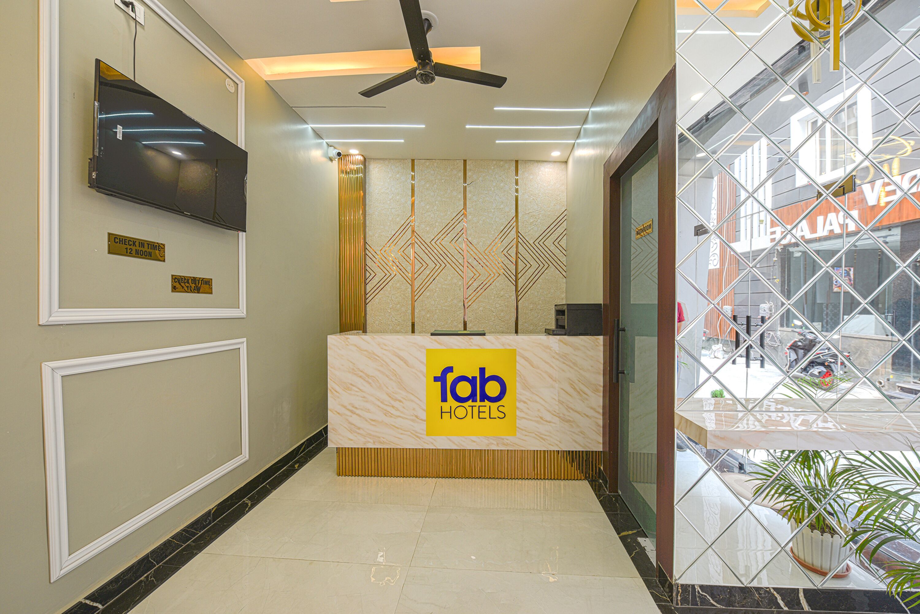 Relax Inn Palace By Fabhotel
